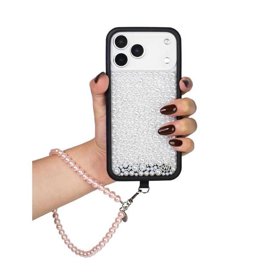 Pearl Wristlet | Pink