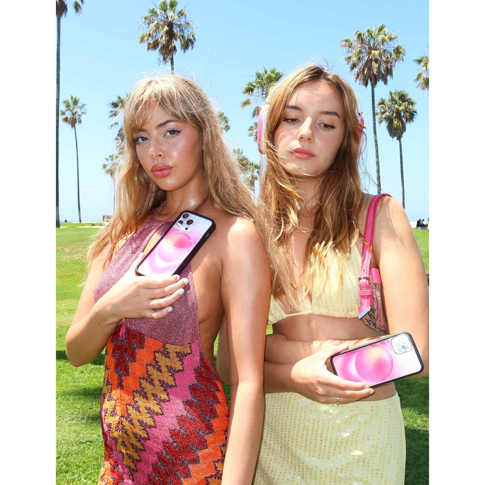 Hot Pink Aura Airpods Max Cover