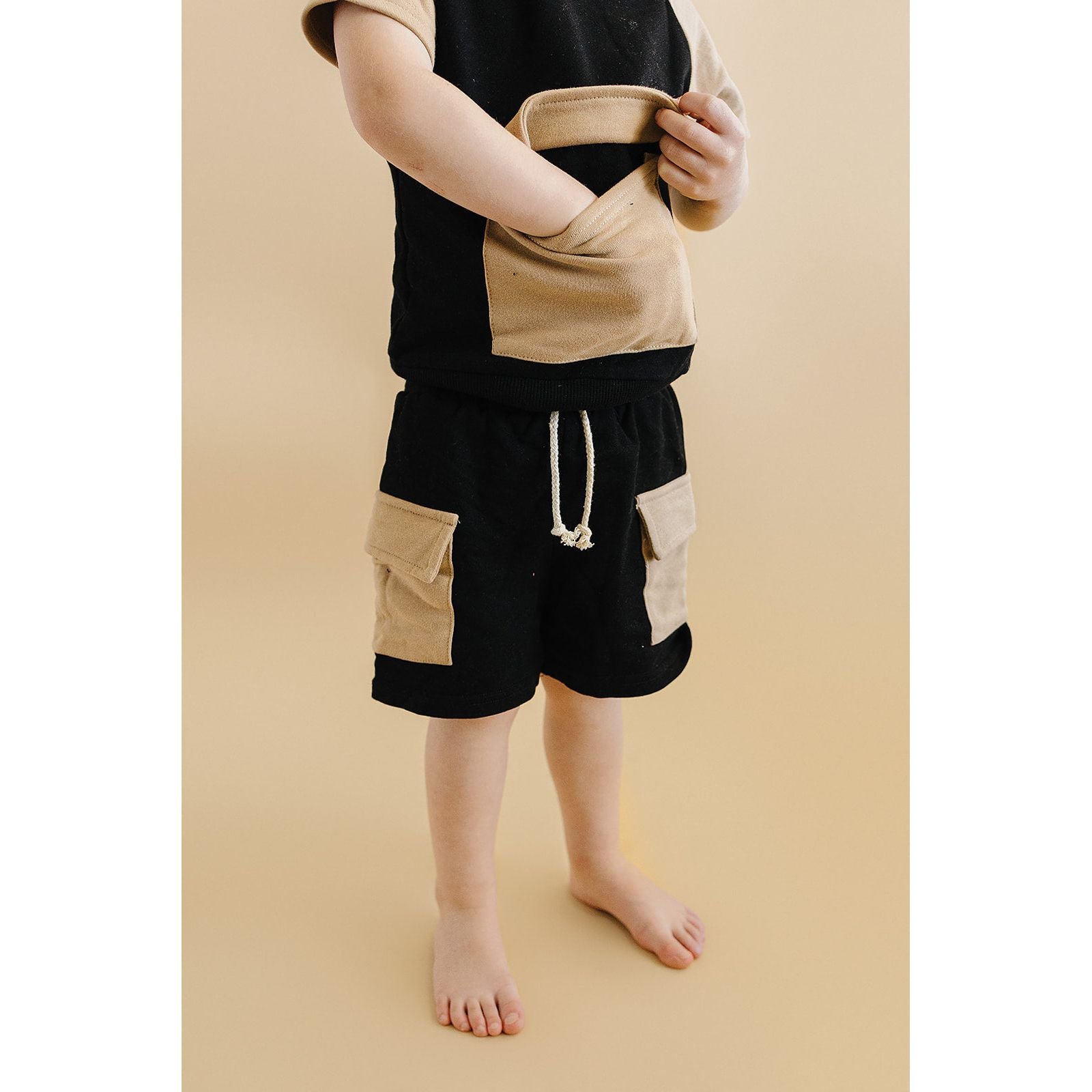 Terry Cargo Shorts Set | Black & Tan