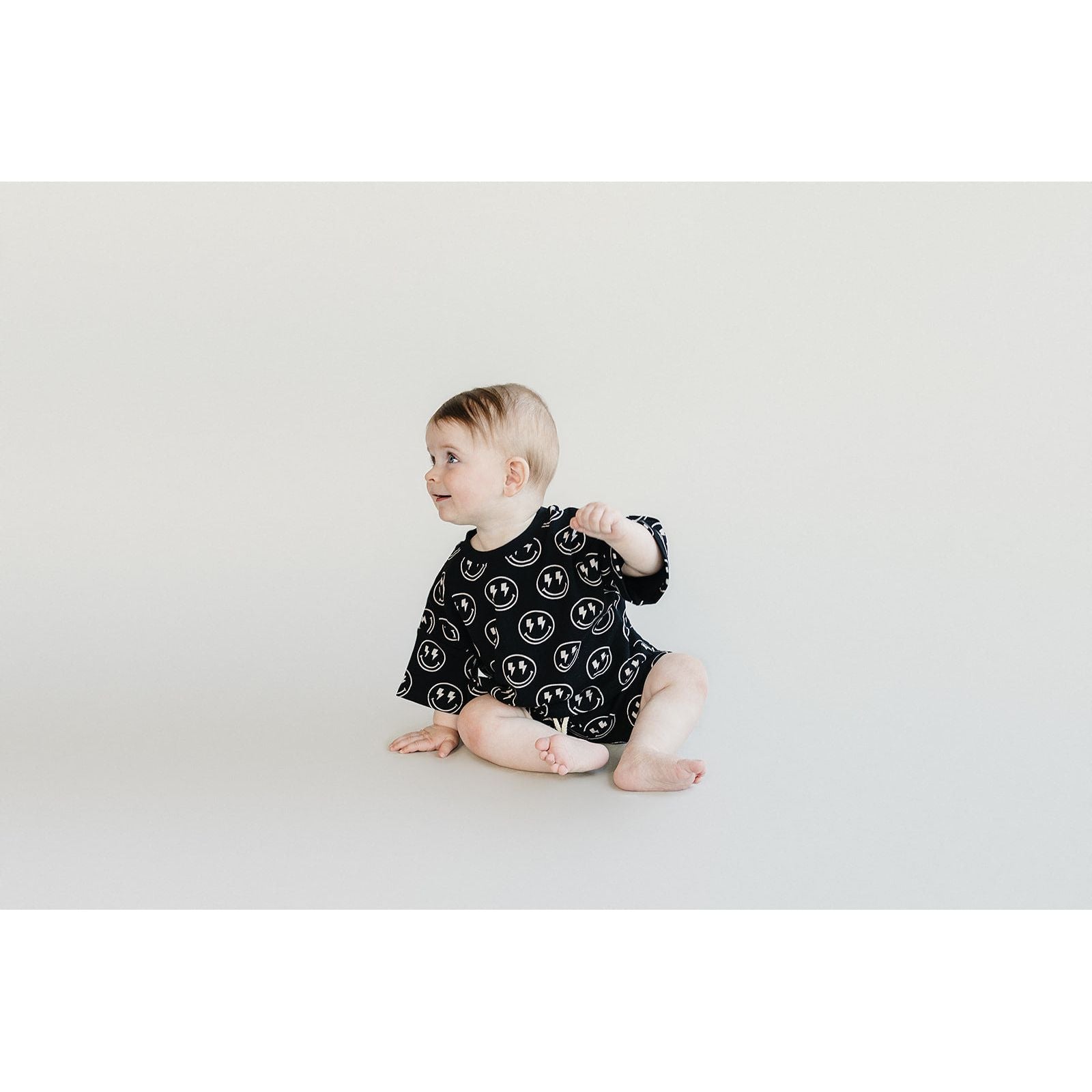 Shorts Set | Electric Smiley