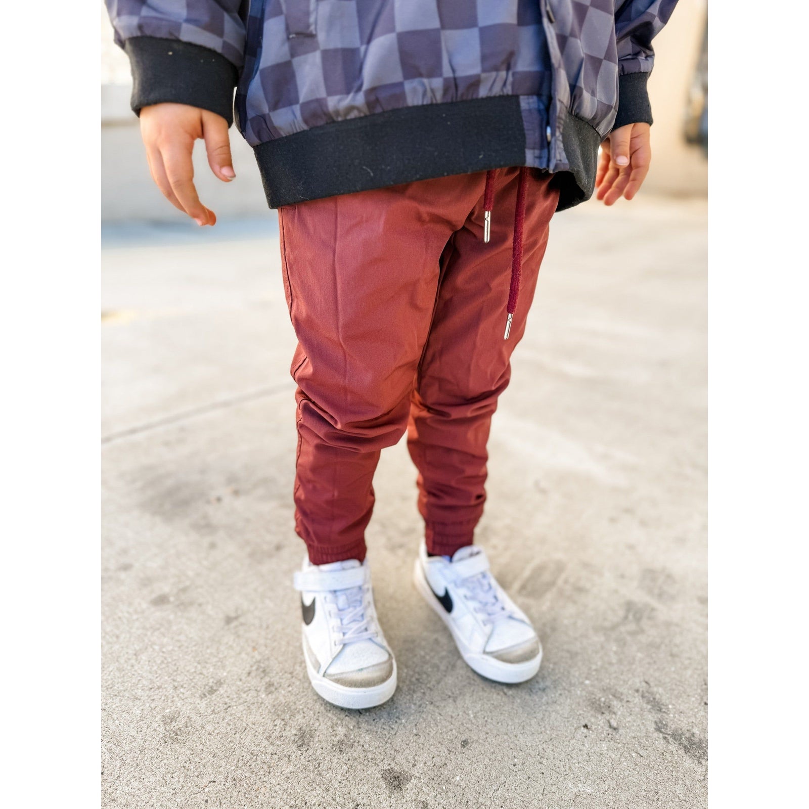 VETERAN SLIM FIT JOGGER - CRIMSON