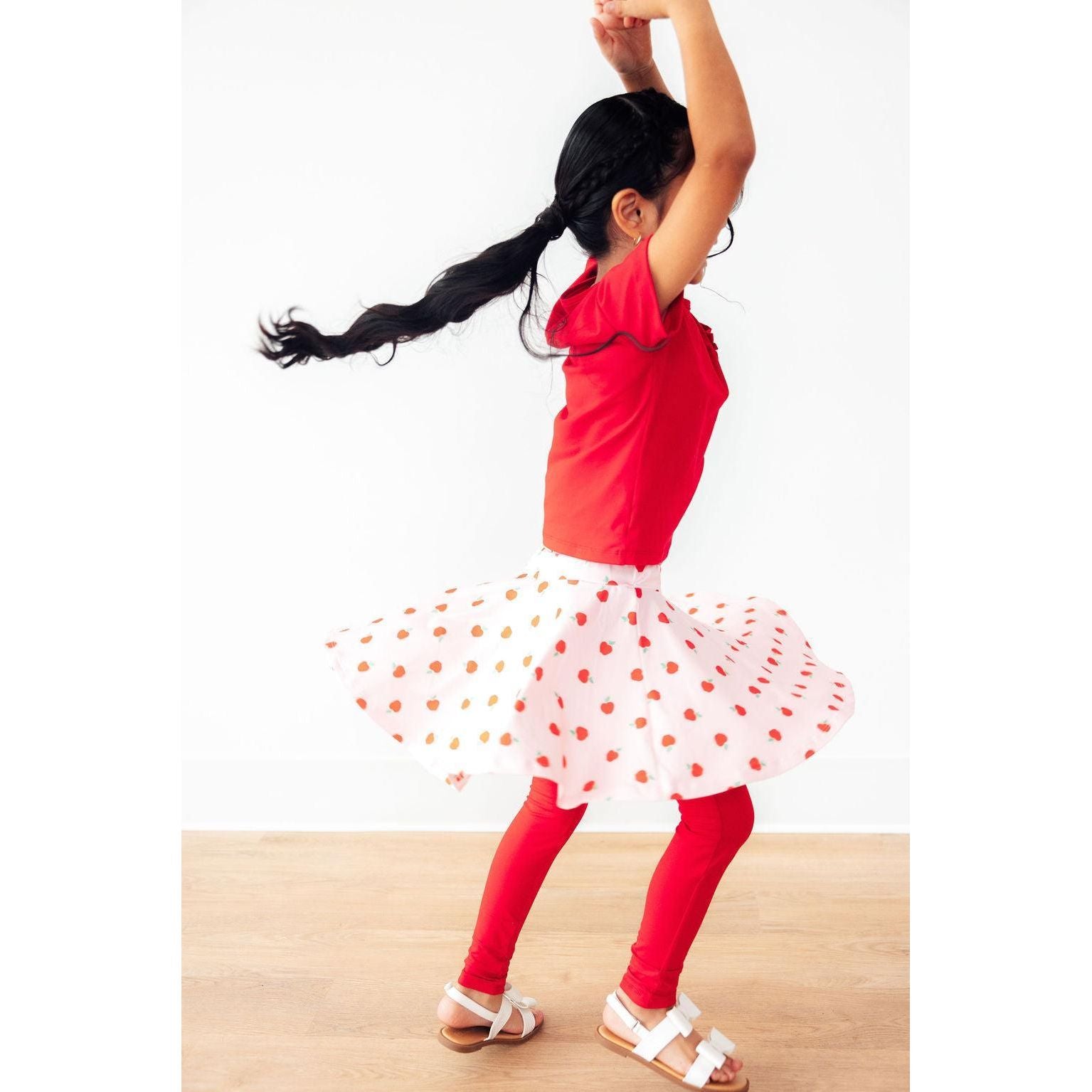 An Apple a Day Twirl Skegging