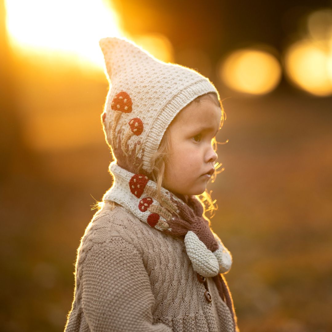 Mushroom Neck Scarf