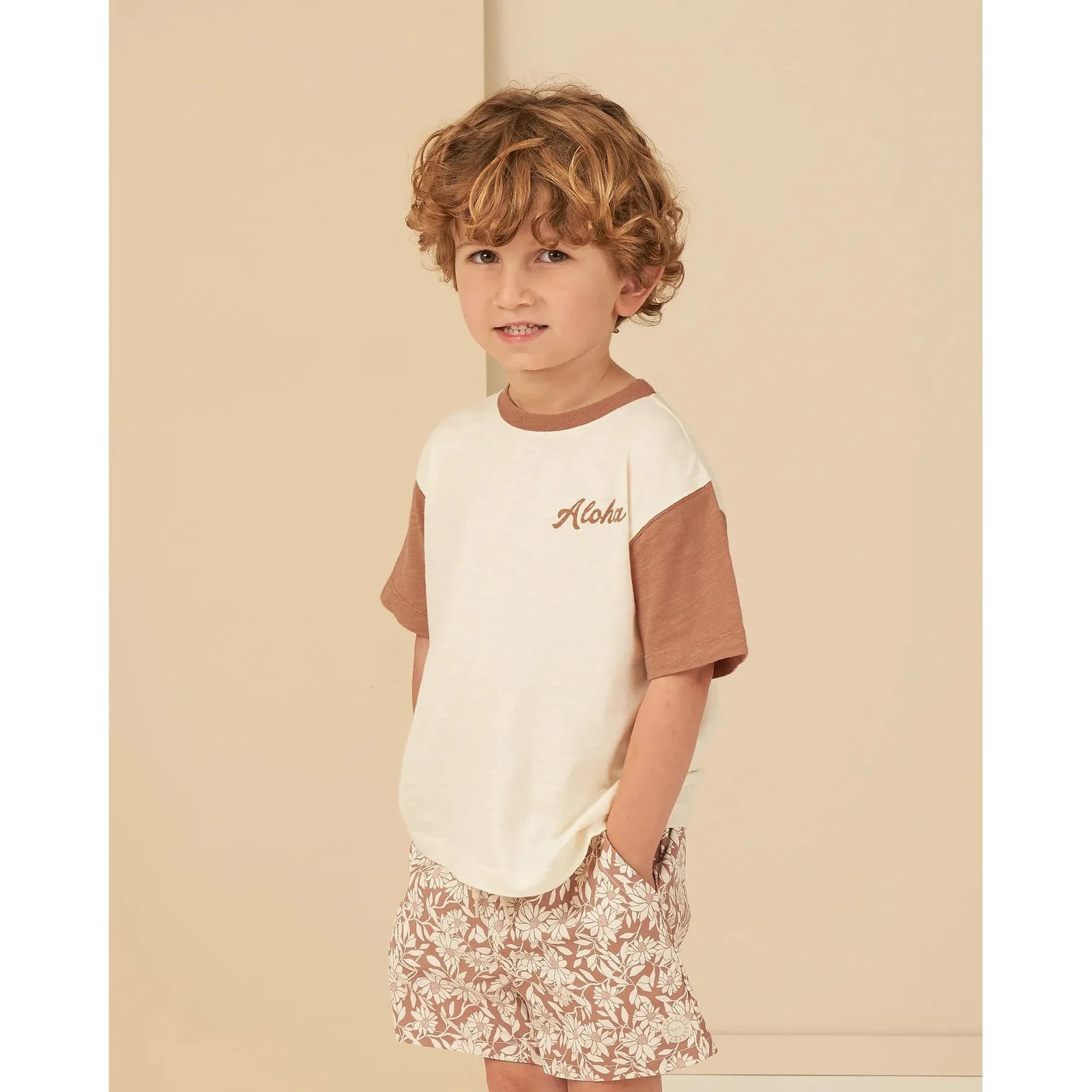 contrast short sleeve tee || aloha
