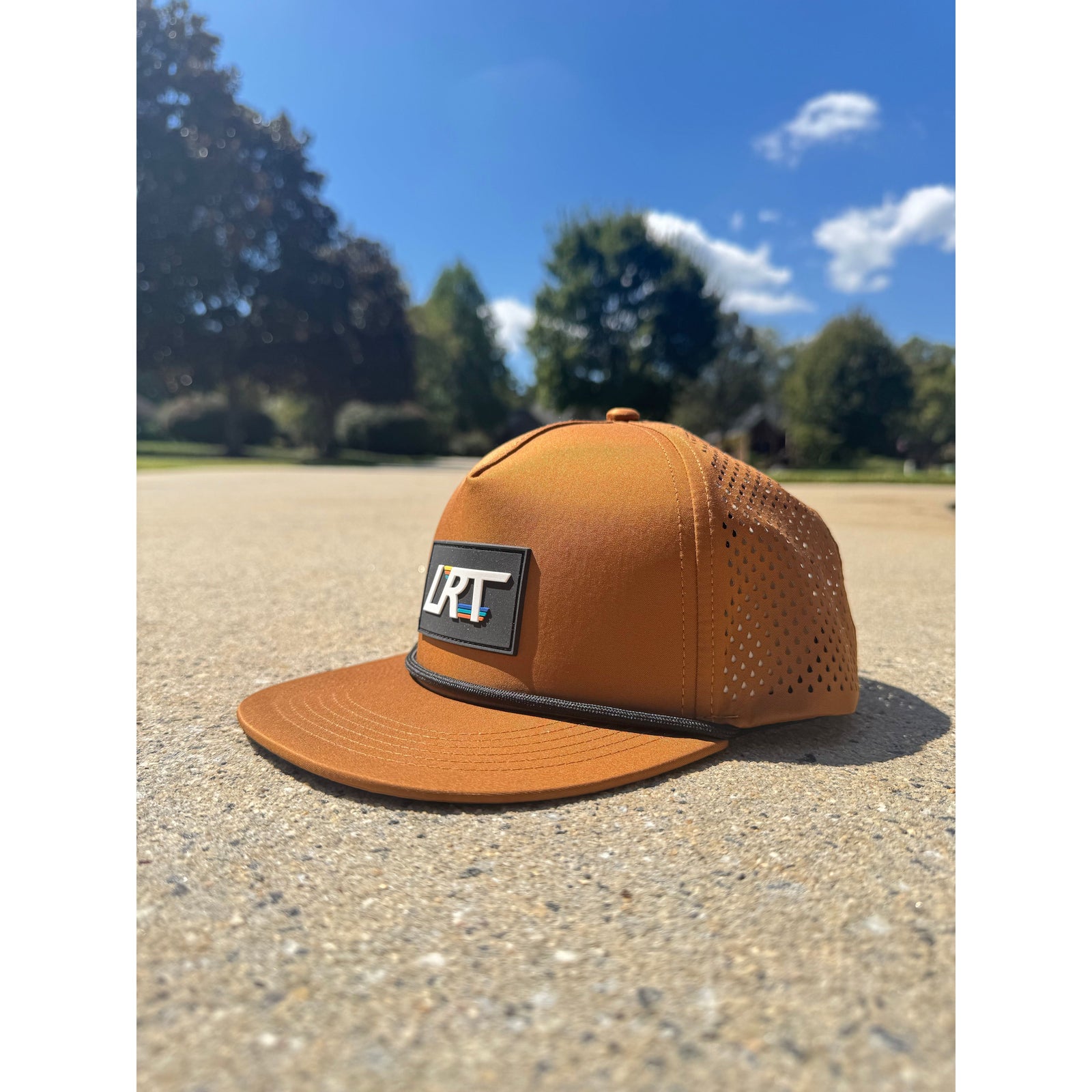 WATERPROOF AGE SNAPBACK - CHESTNUT