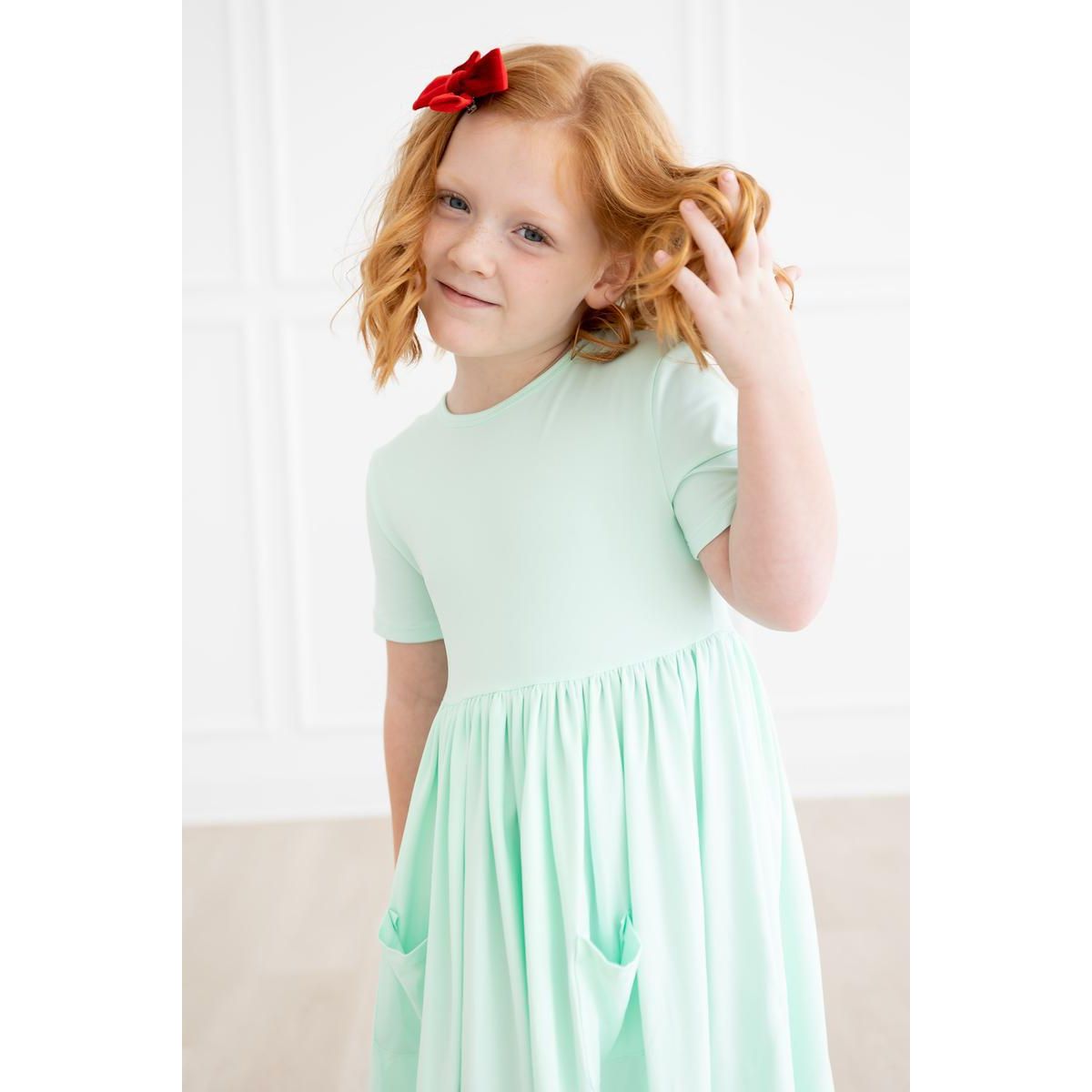 Pastel Green S/S Pocket Twirl Dress