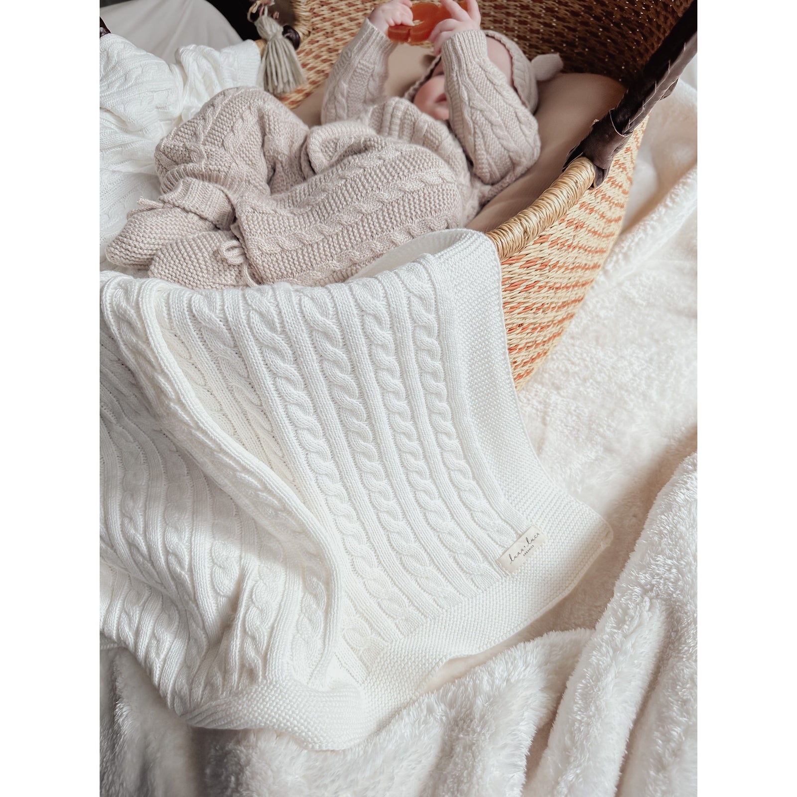 Luna + Luca Cable Knit Baby Blanket - White
