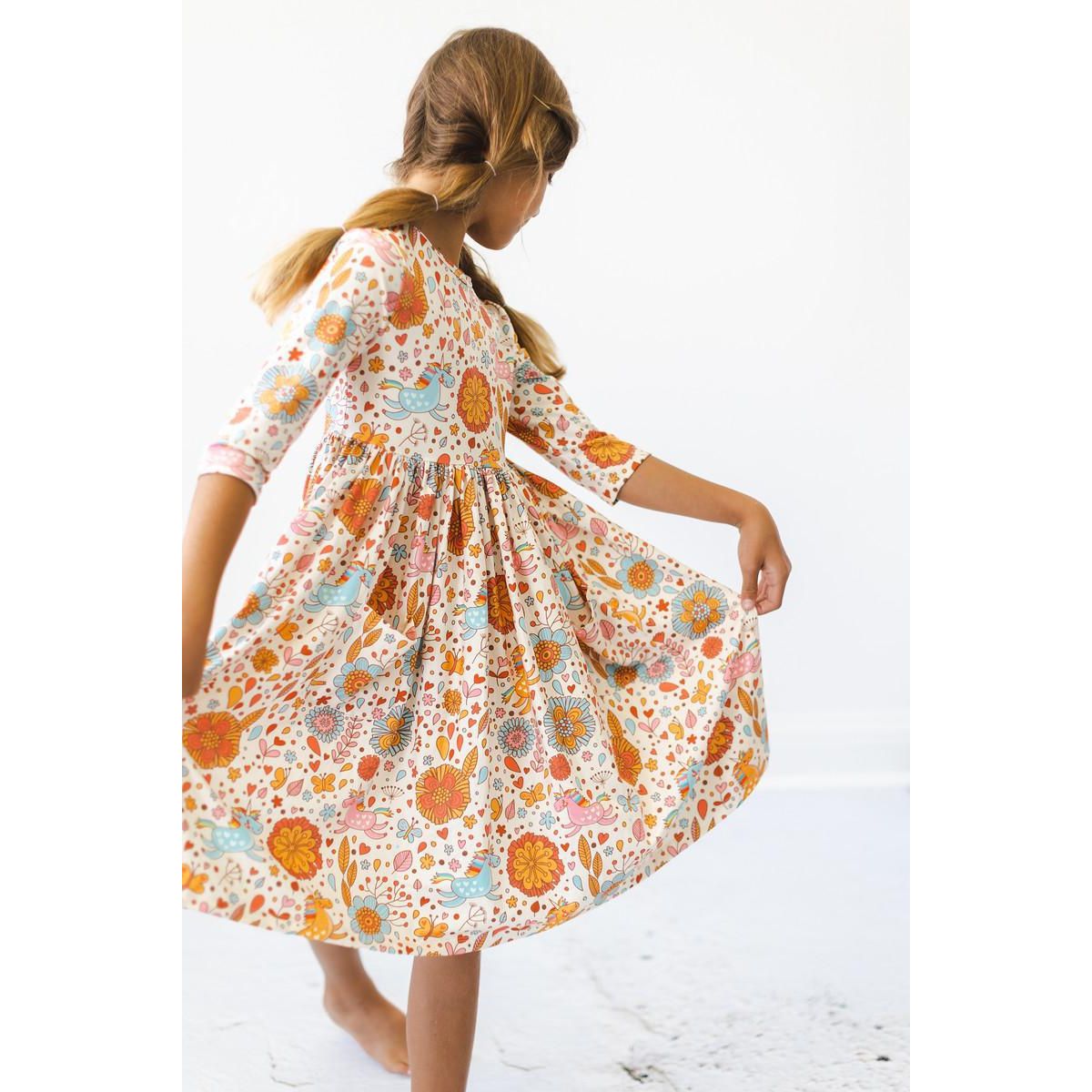 Retro Unicorns 3/4 Sleeve Pocket Twirl Dress