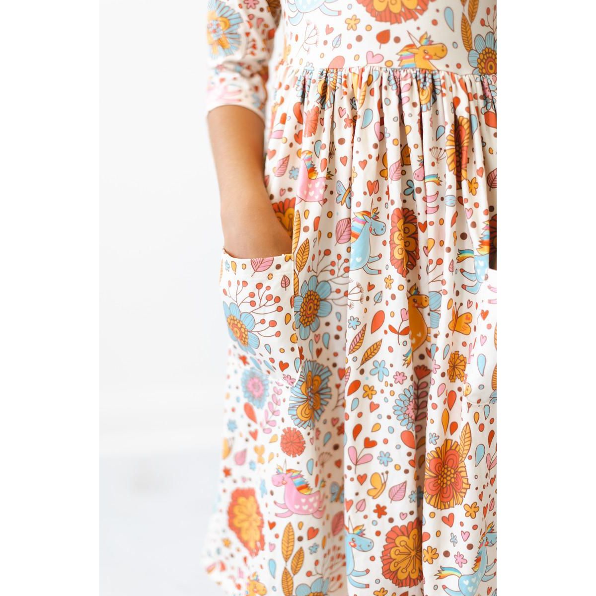 Retro Unicorns 3/4 Sleeve Pocket Twirl Dress