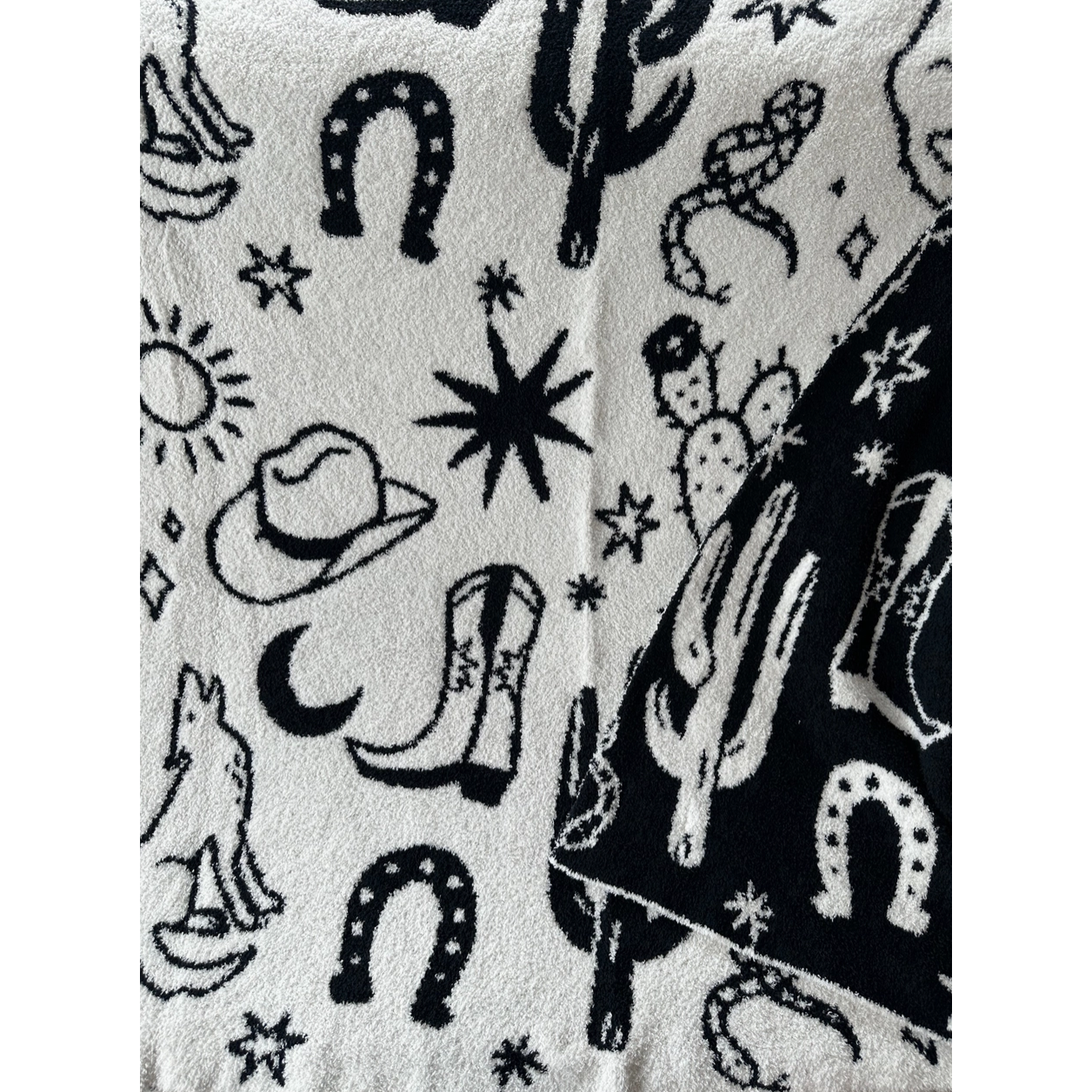 baby western luxe home blanket | black & cream