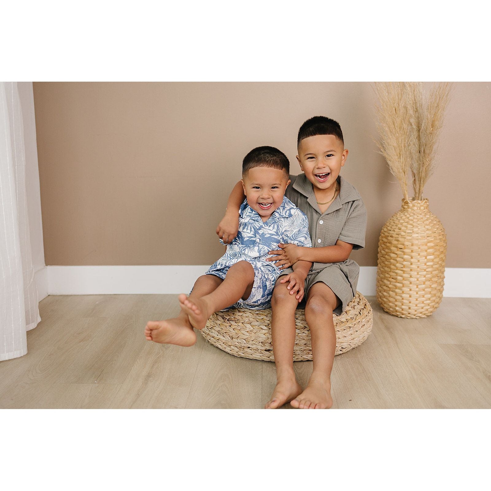 Ezra Set