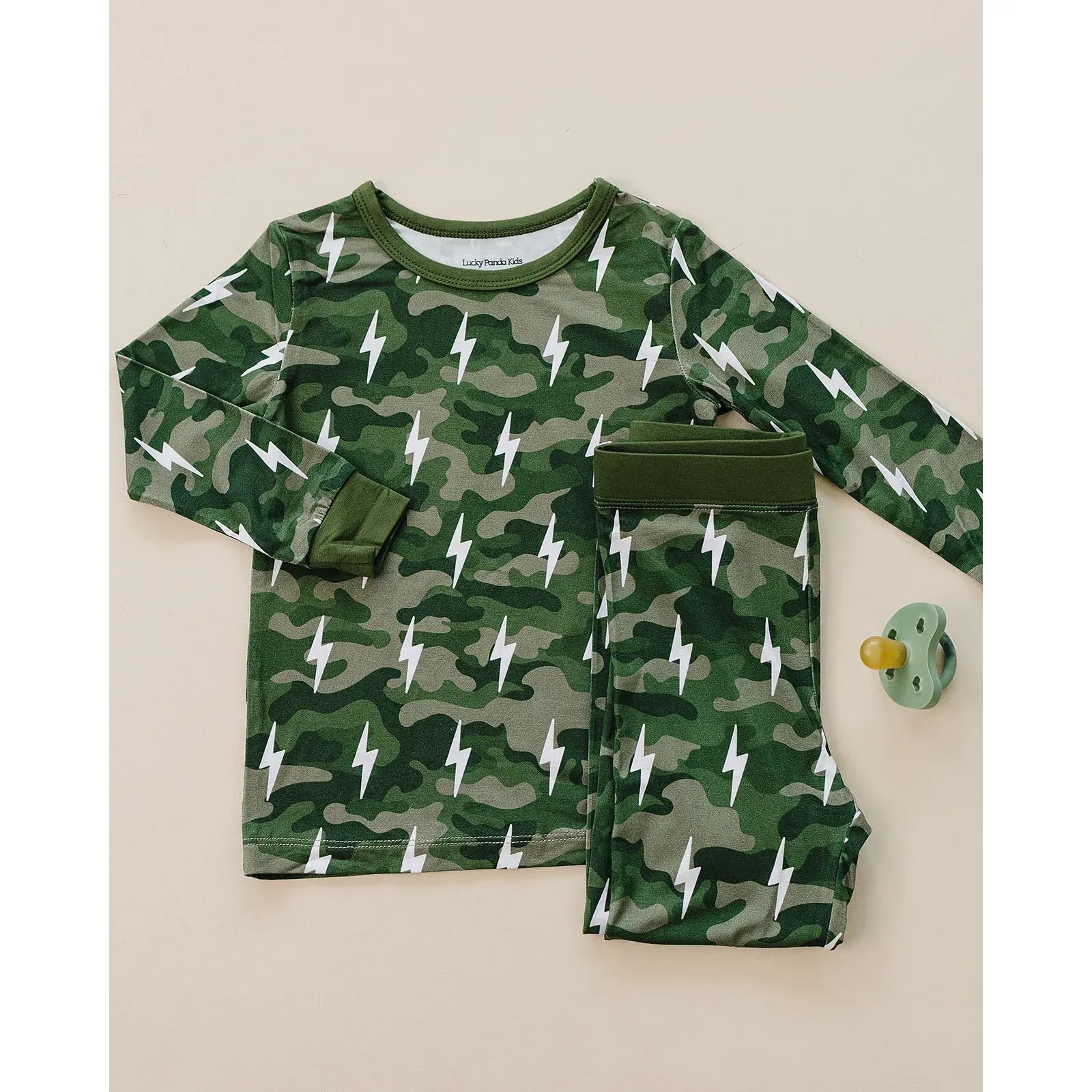 Bamboo Two Piece Set | Green Camo Bolts