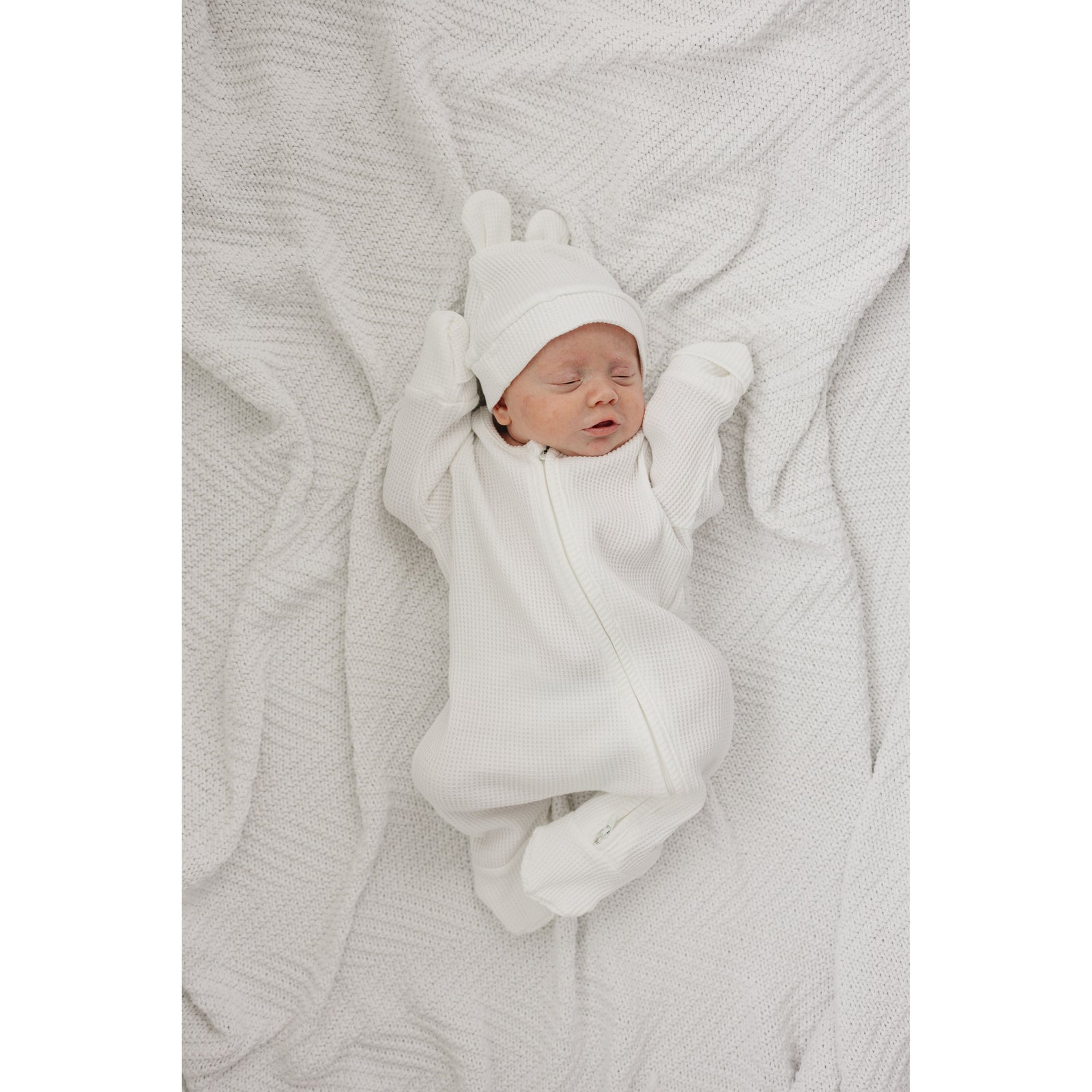 Luna + Luca Bear Waffle Set - White