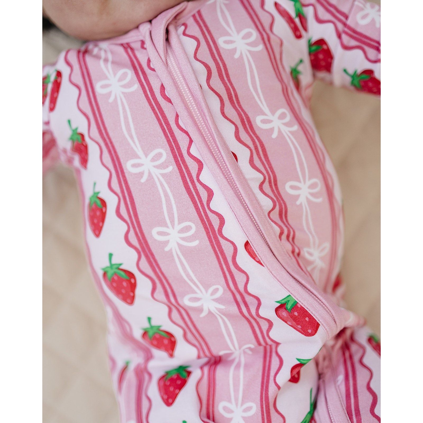 Bamboo Zip Romper | Strawberry