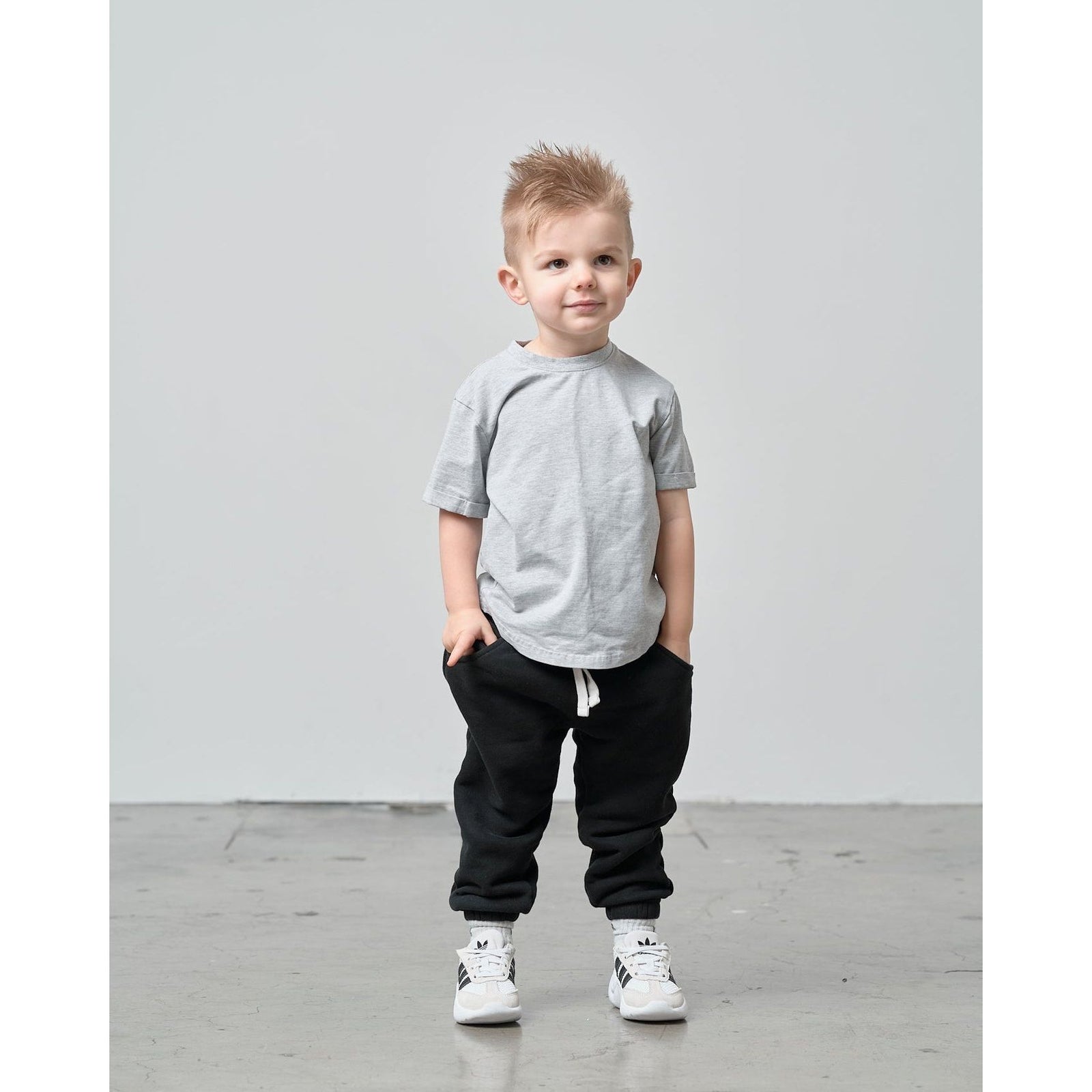 Basic Tee - Grey