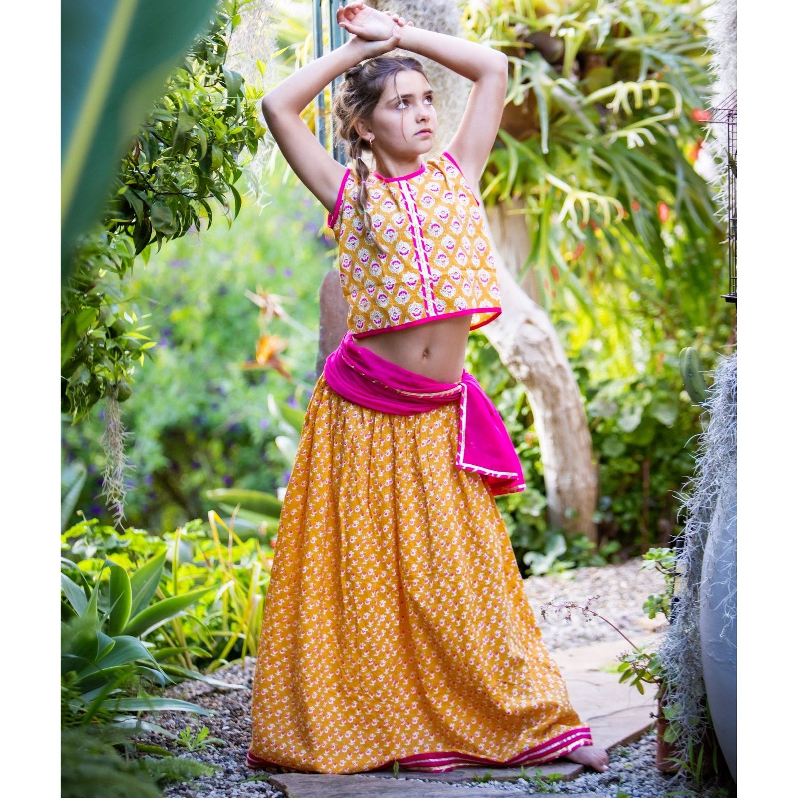 Divya Lehenga
