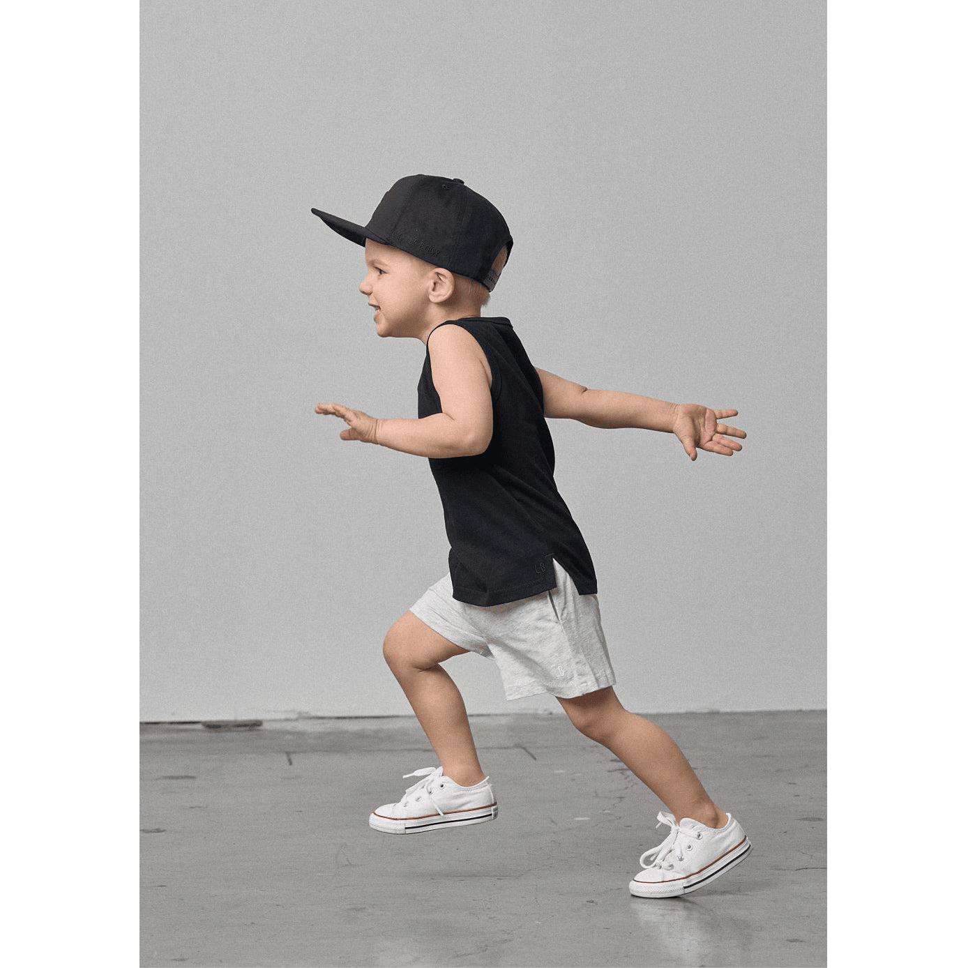 Elevated Tank - Black