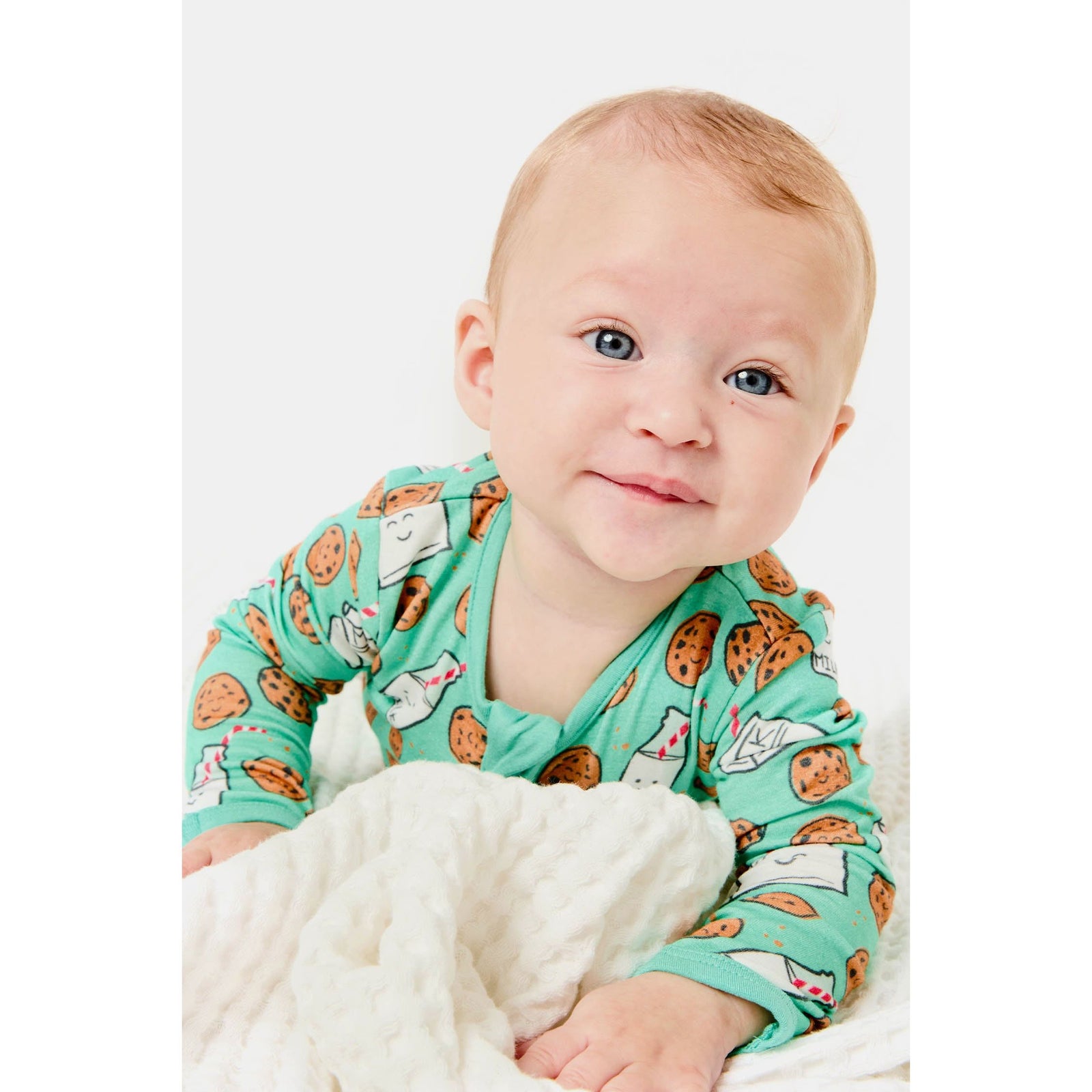 Soft & Stretchy Zipper Footie - Milk and Cookies