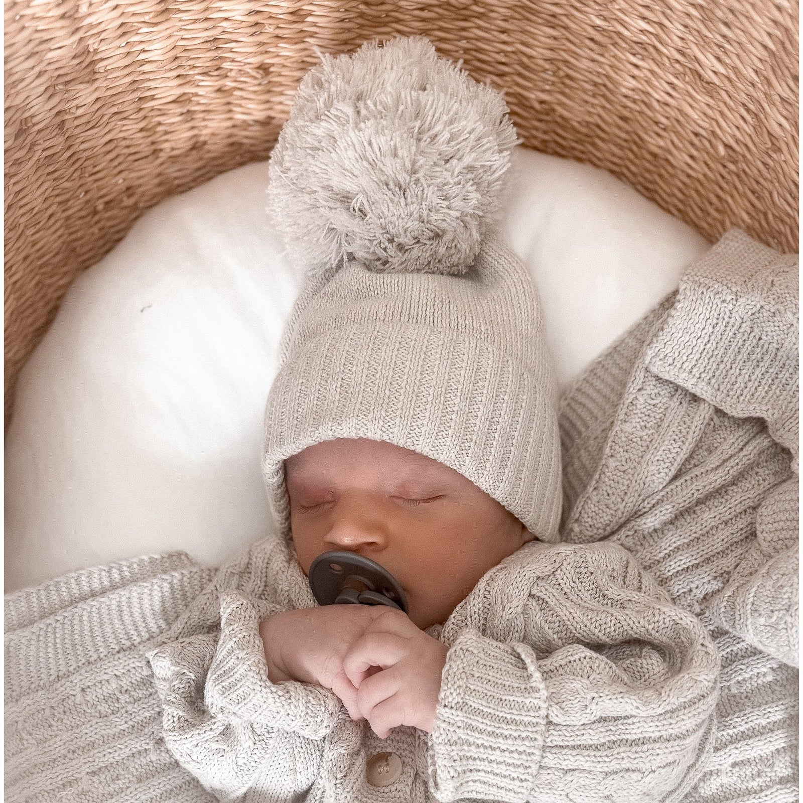 Luna + Luca Pom Beanie - Natural