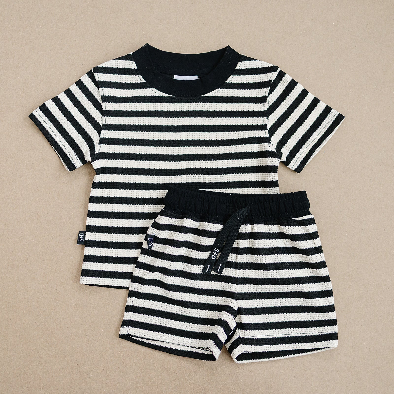 Landon Set