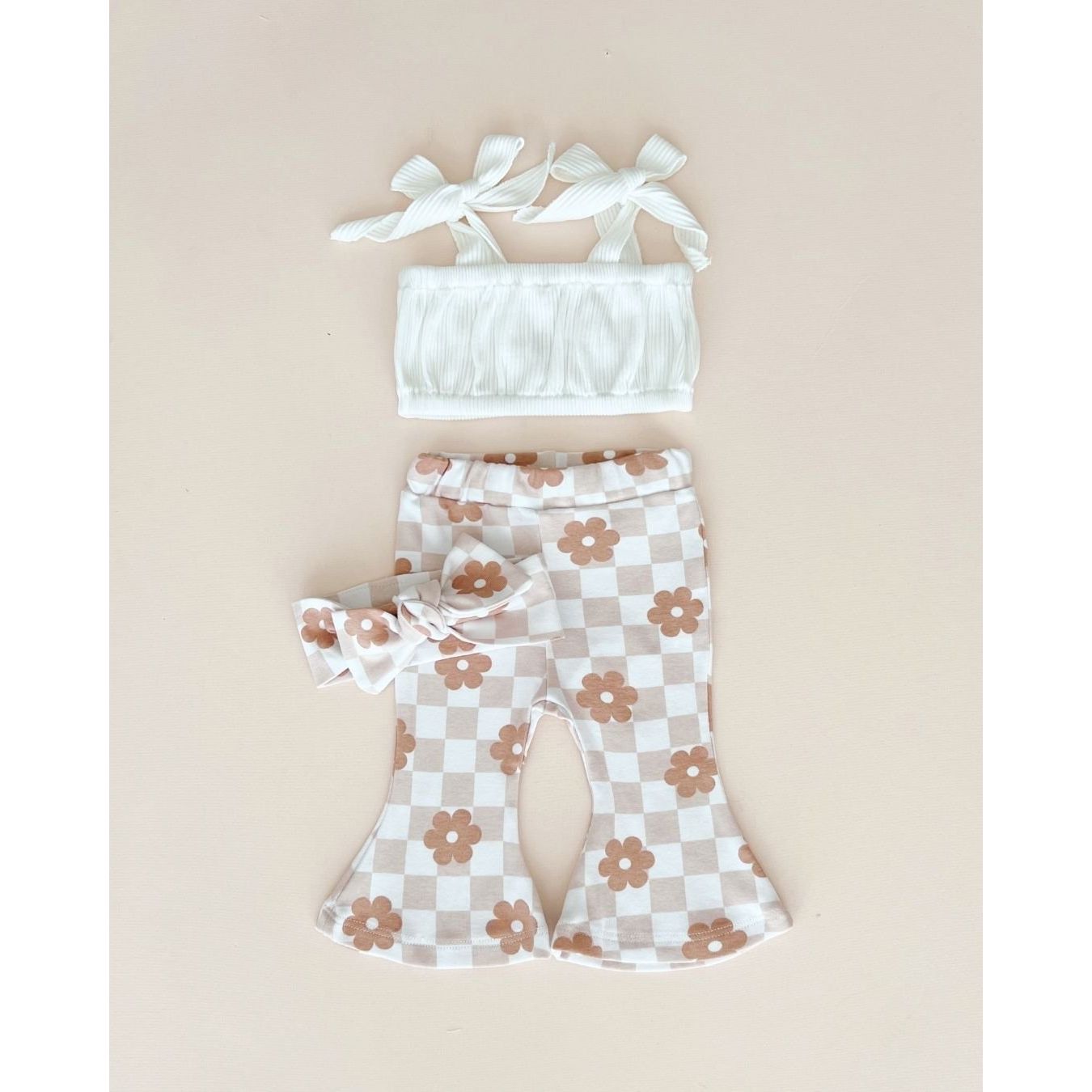 Latte Daisy Headband