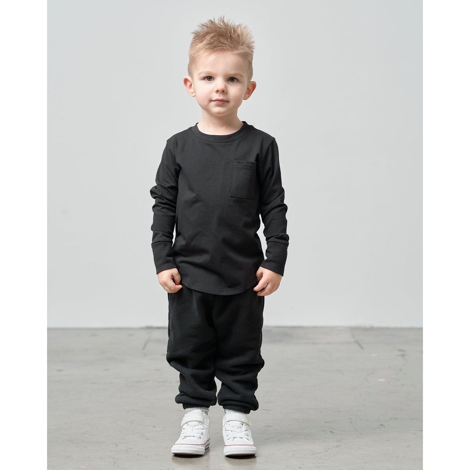 Long Sleeve Pocket Tee - Black