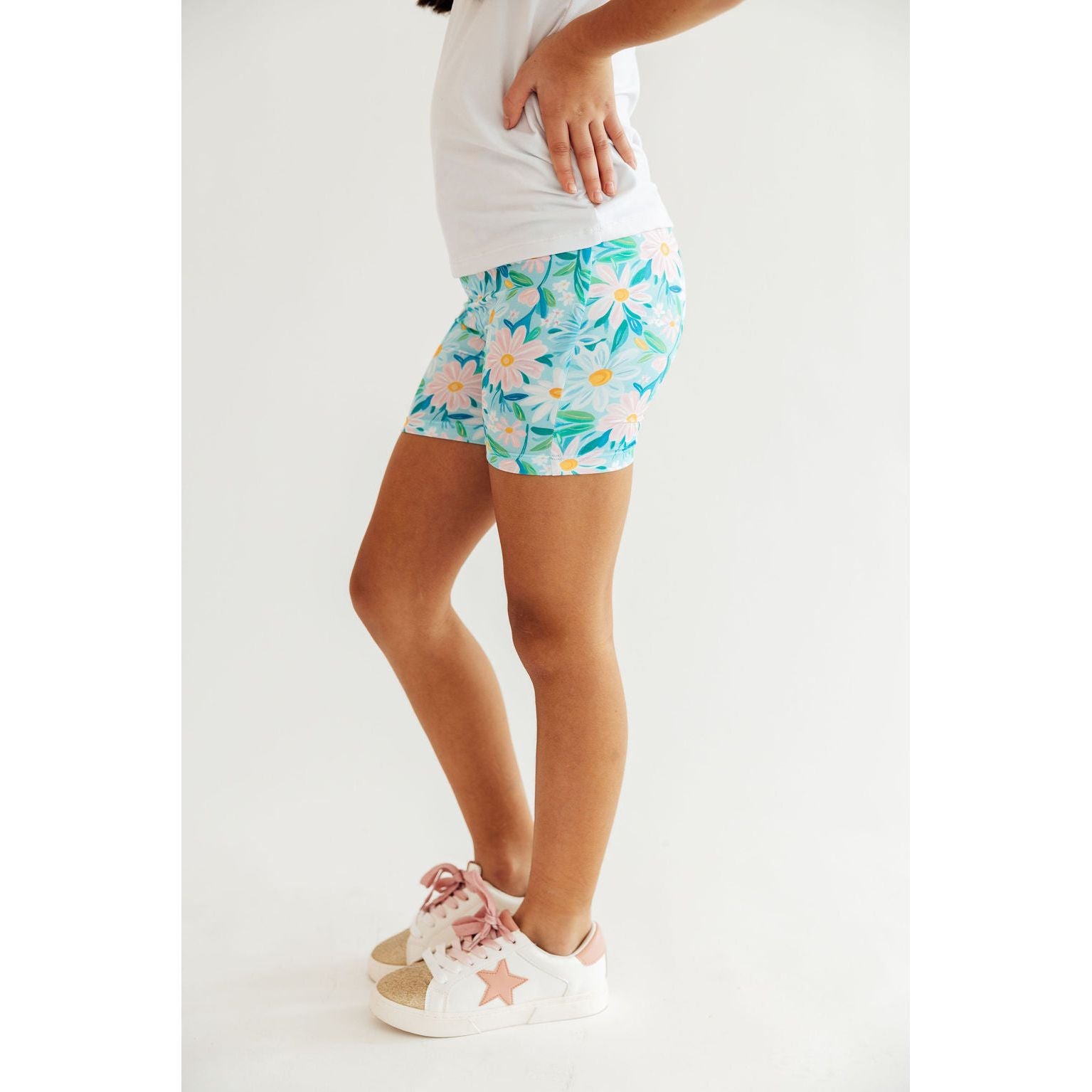 Preppy Daisies Twirl Shorts