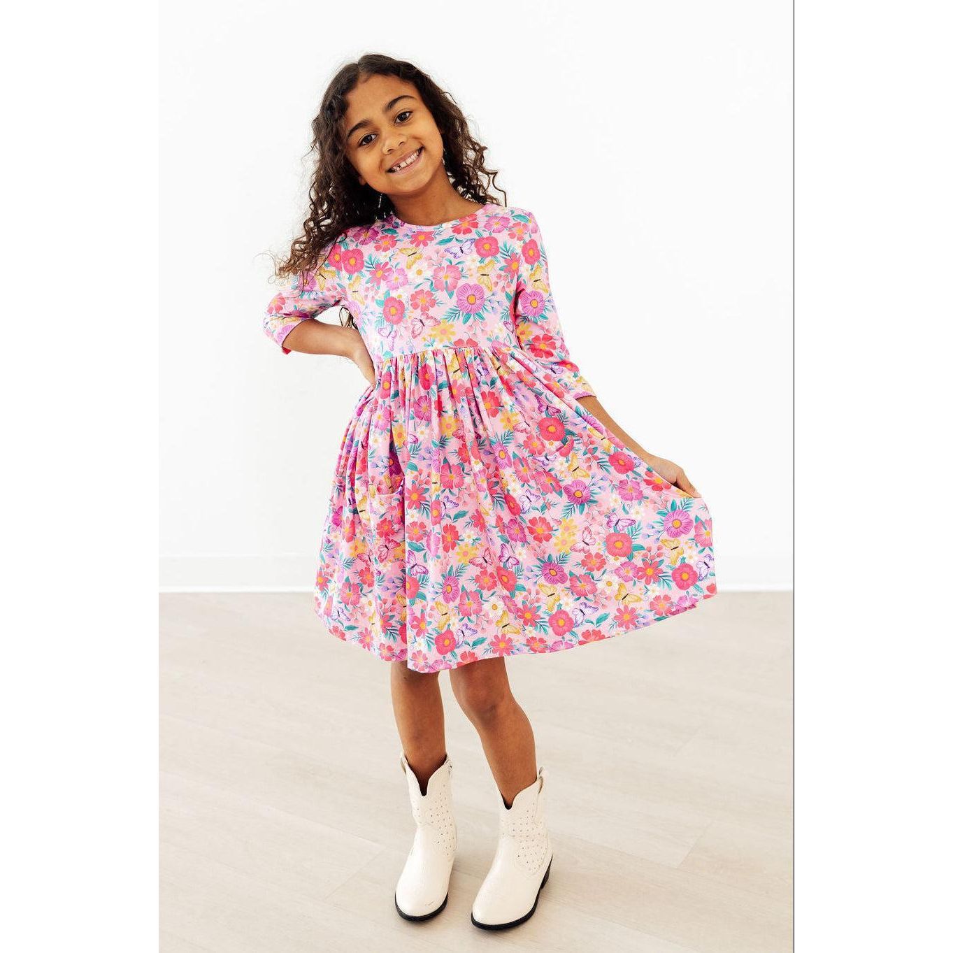 Fluttering Garden 3/4 Sleeve Pocket Twirl Dress