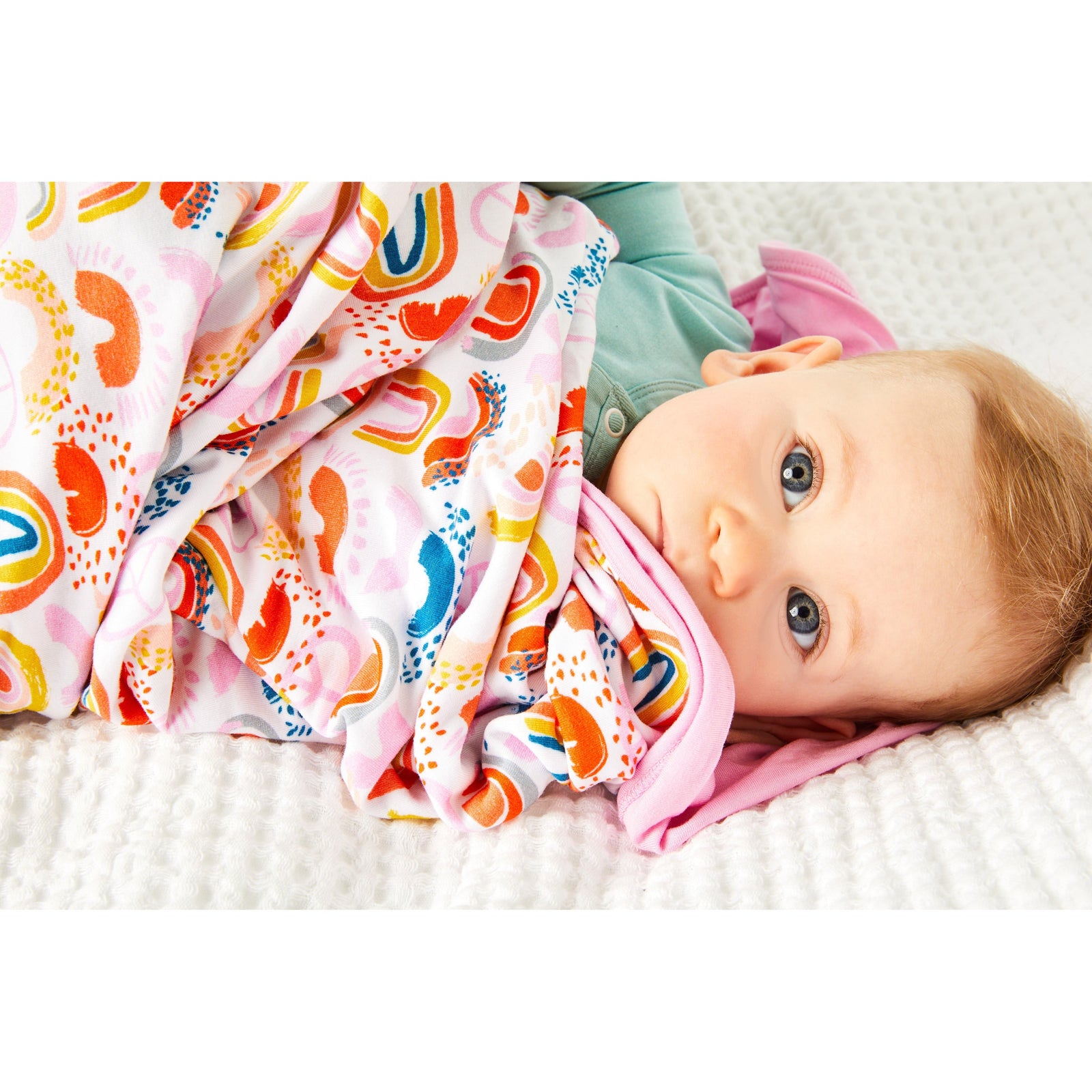 Stretchy Oversized Blanket - Rainbows Pink