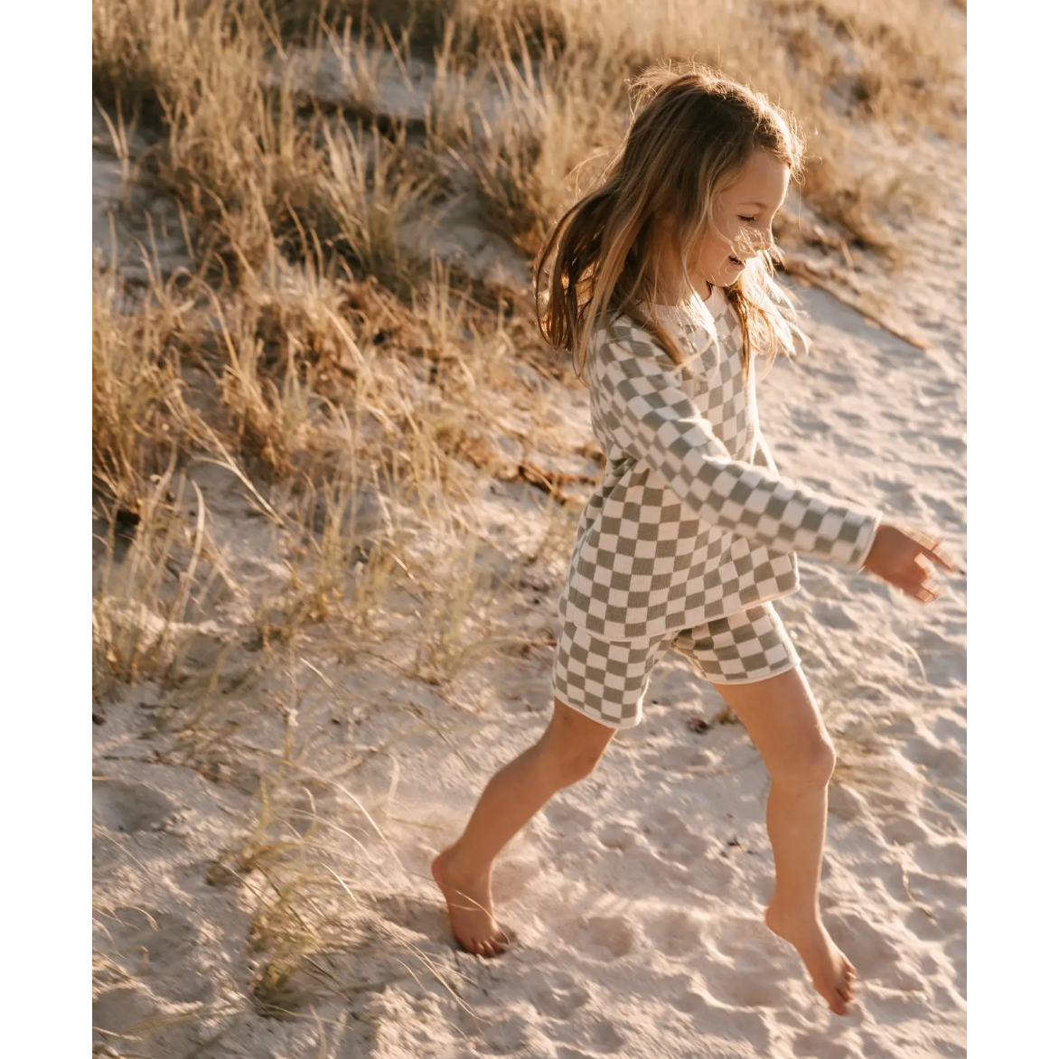 kanuka checkerboard knitted shorts