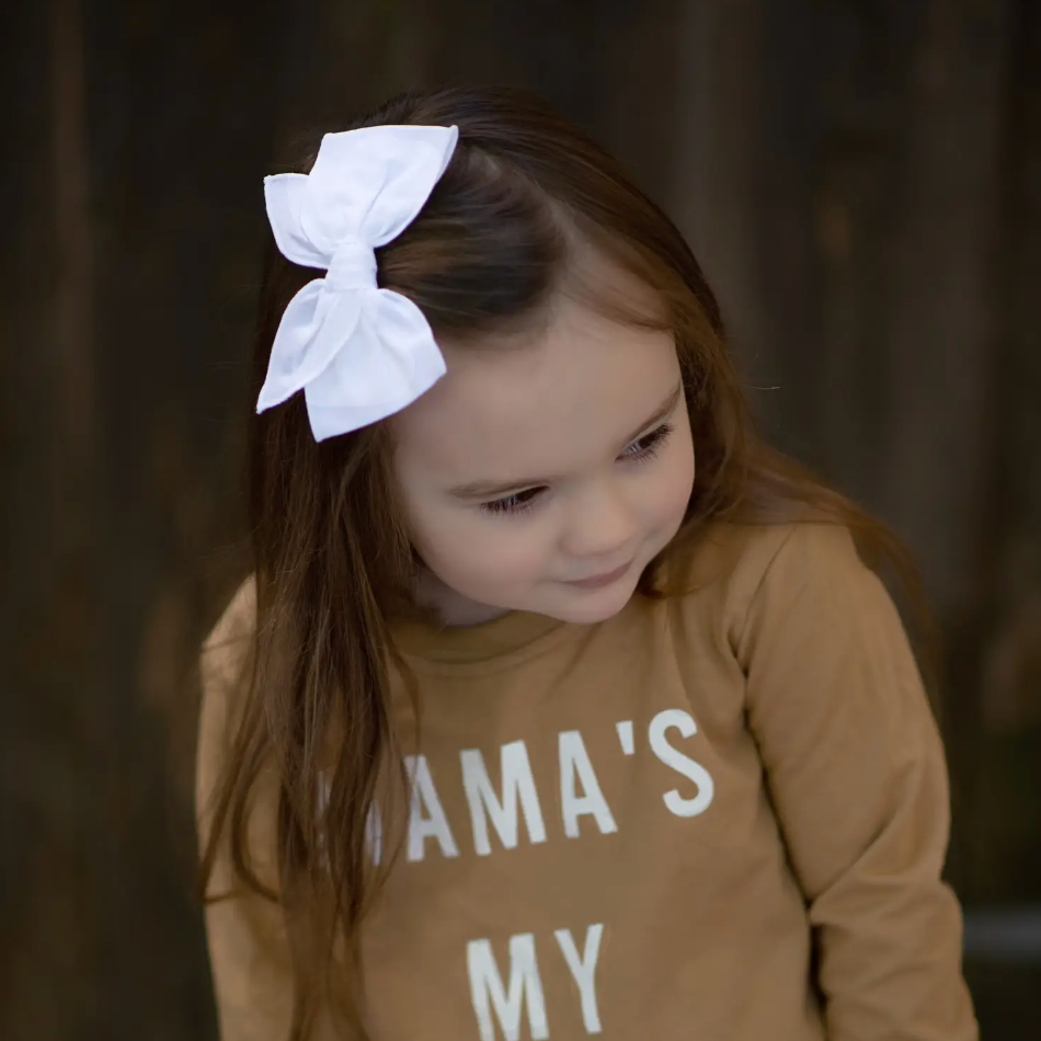 small hemmed-edge hair bow in white