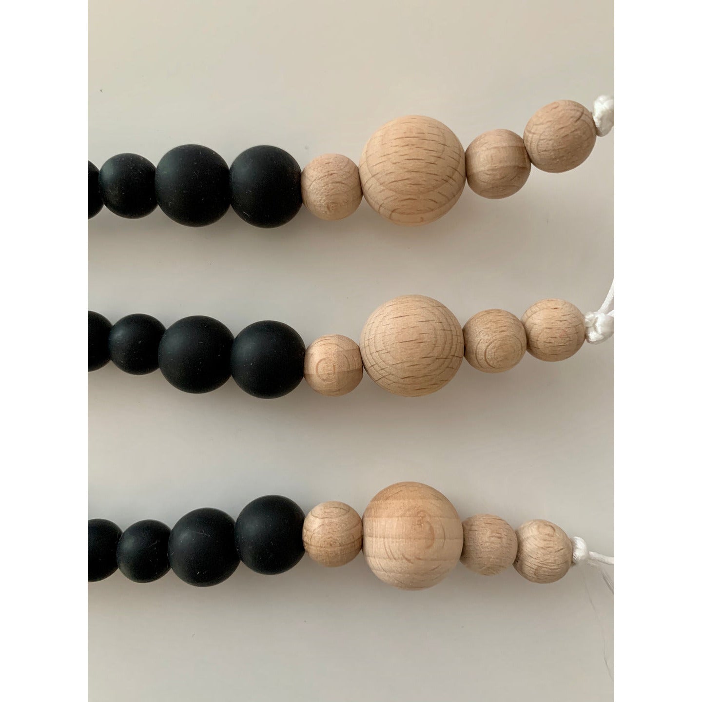 carolyn pacifier clip in black