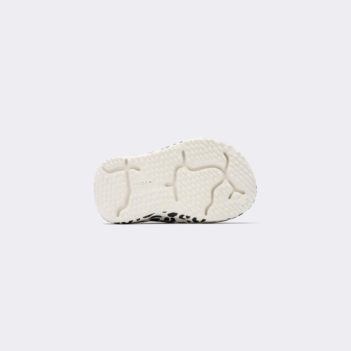 scenario kids slip ons | snow leopard