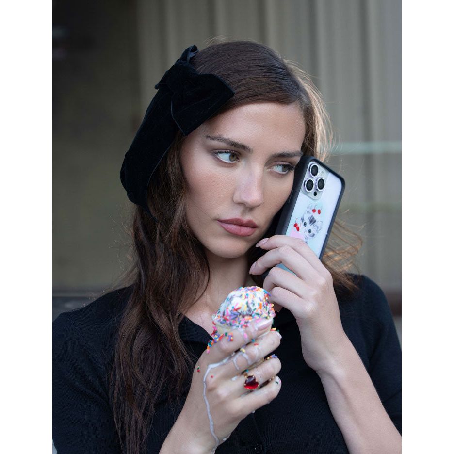 Kitty Shake iPhone Case