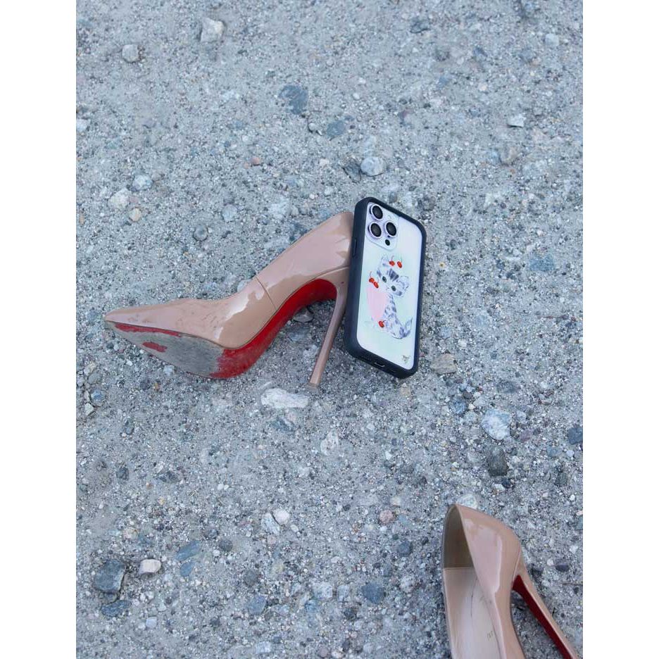 Kitty Shake iPhone Case