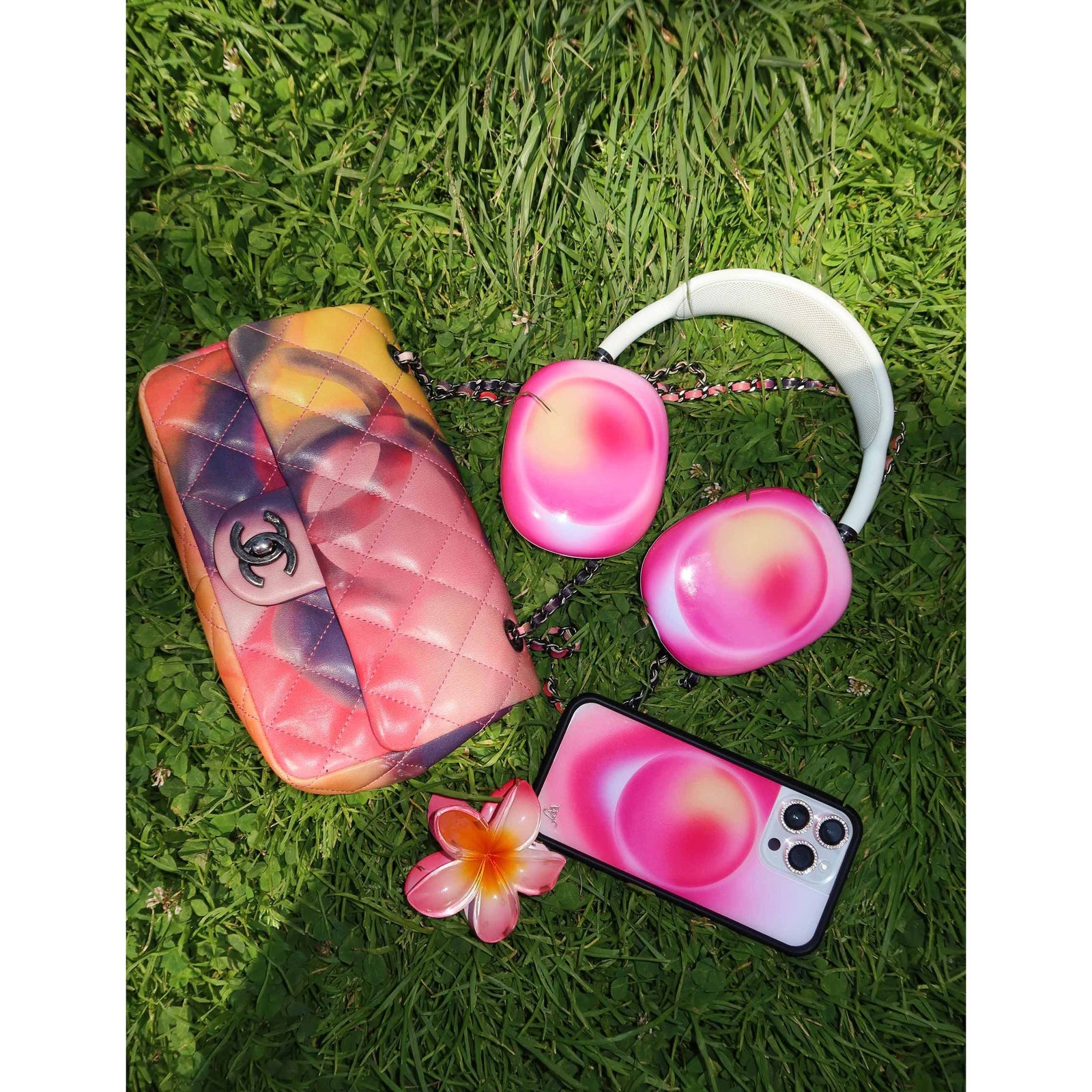 Hot Pink Aura Airpods Max Cover