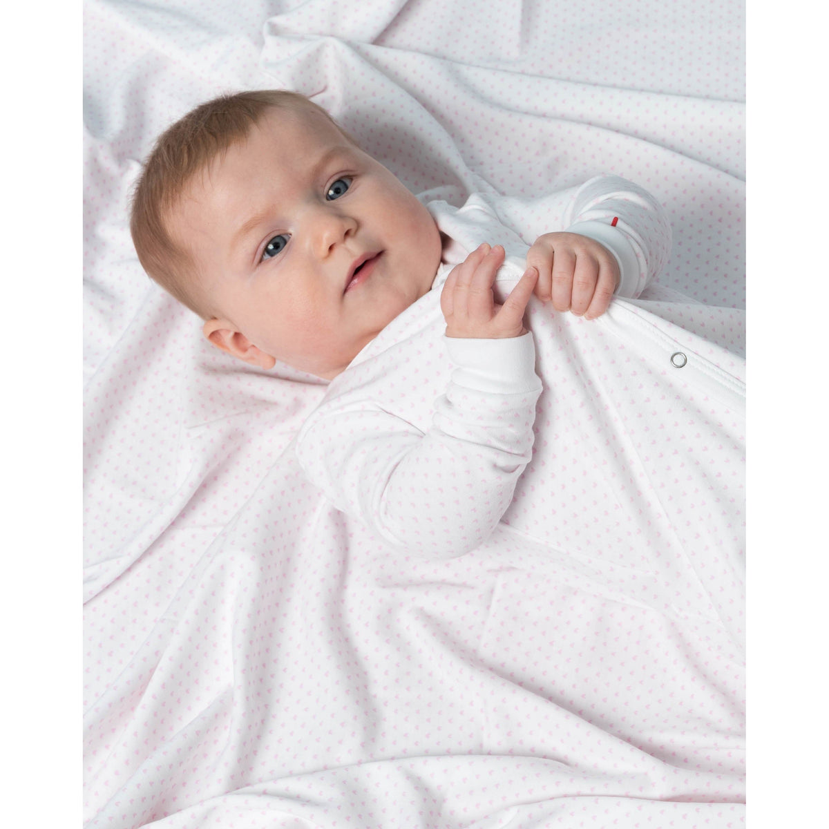 The Organic Snap Footie [Pink Tiny Hearts]