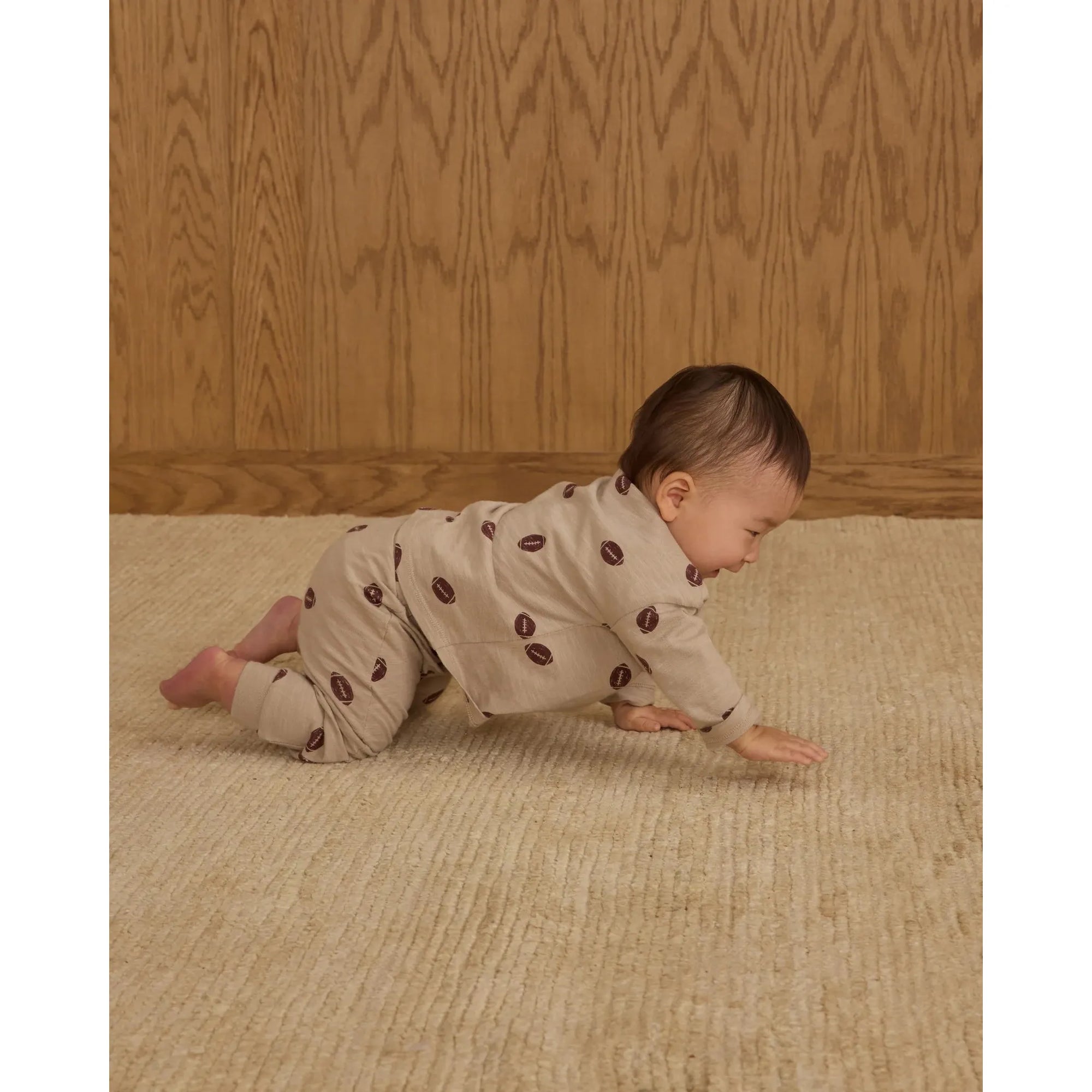 tee and pant set set || footballs