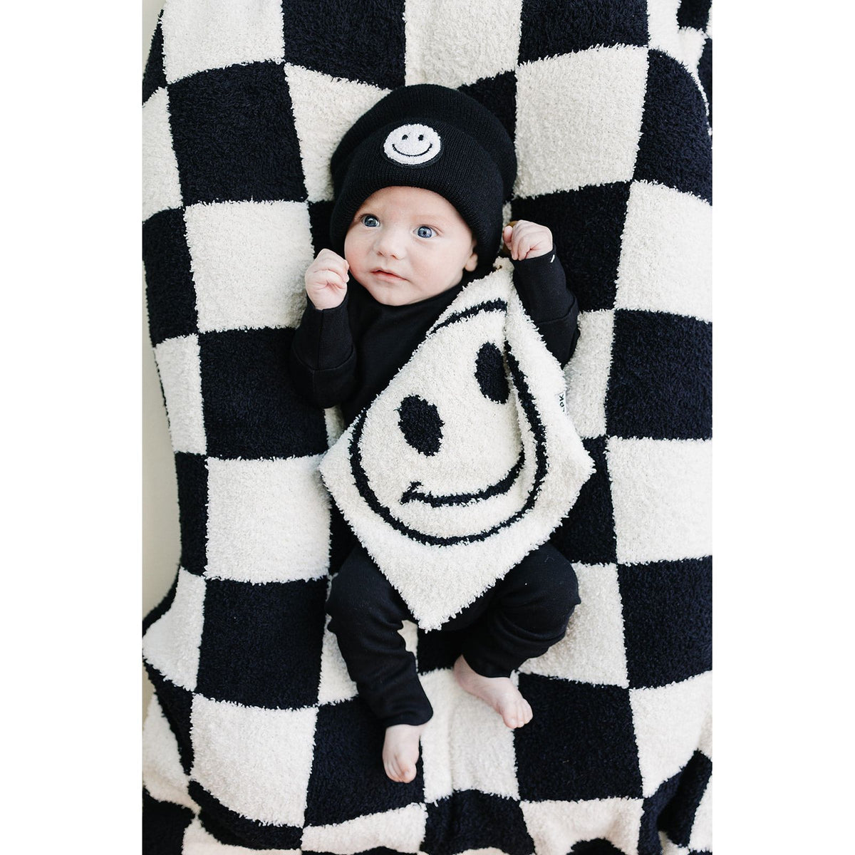 Checkered Plush Blanket | Black