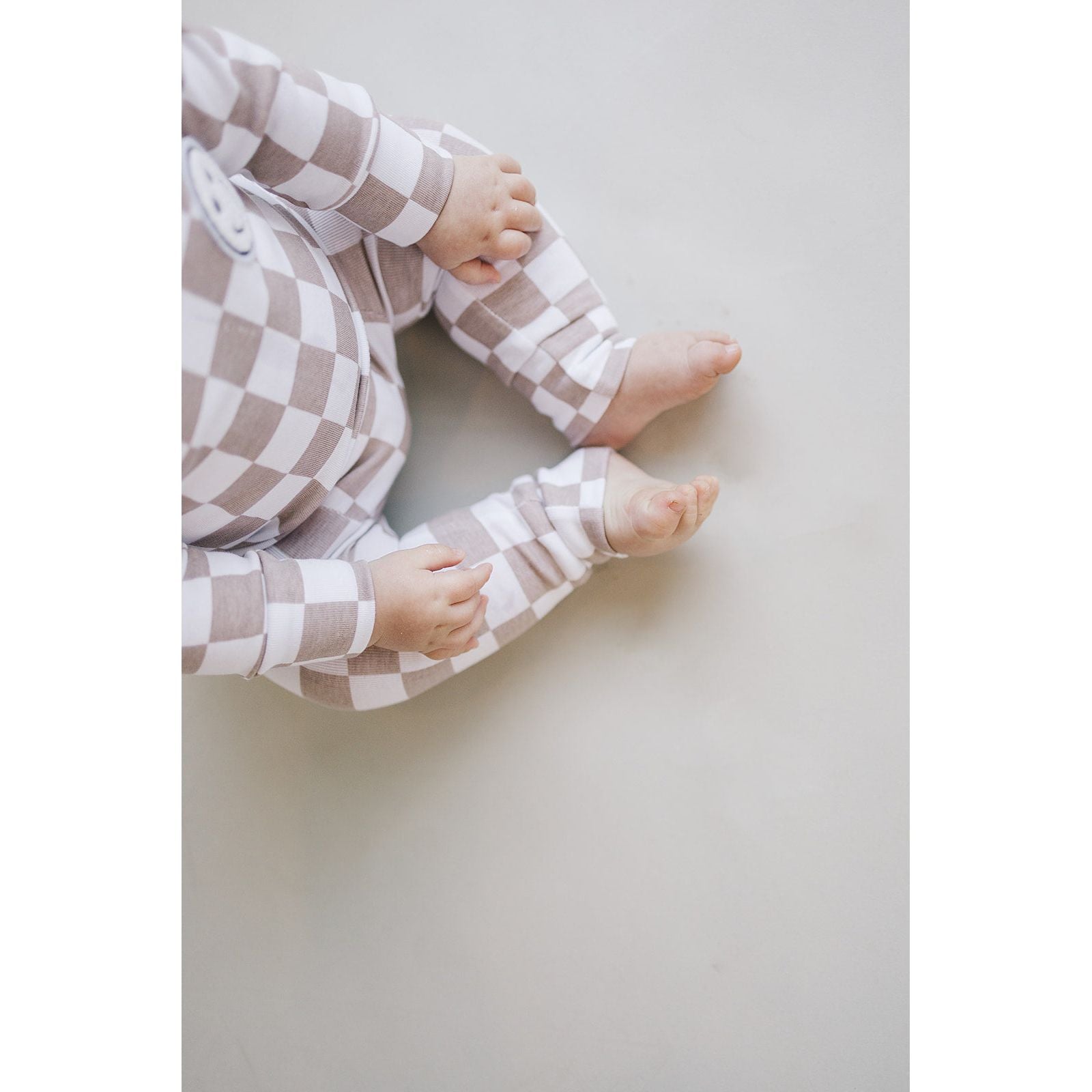 Checkered Smiley Lounge Set | Latte