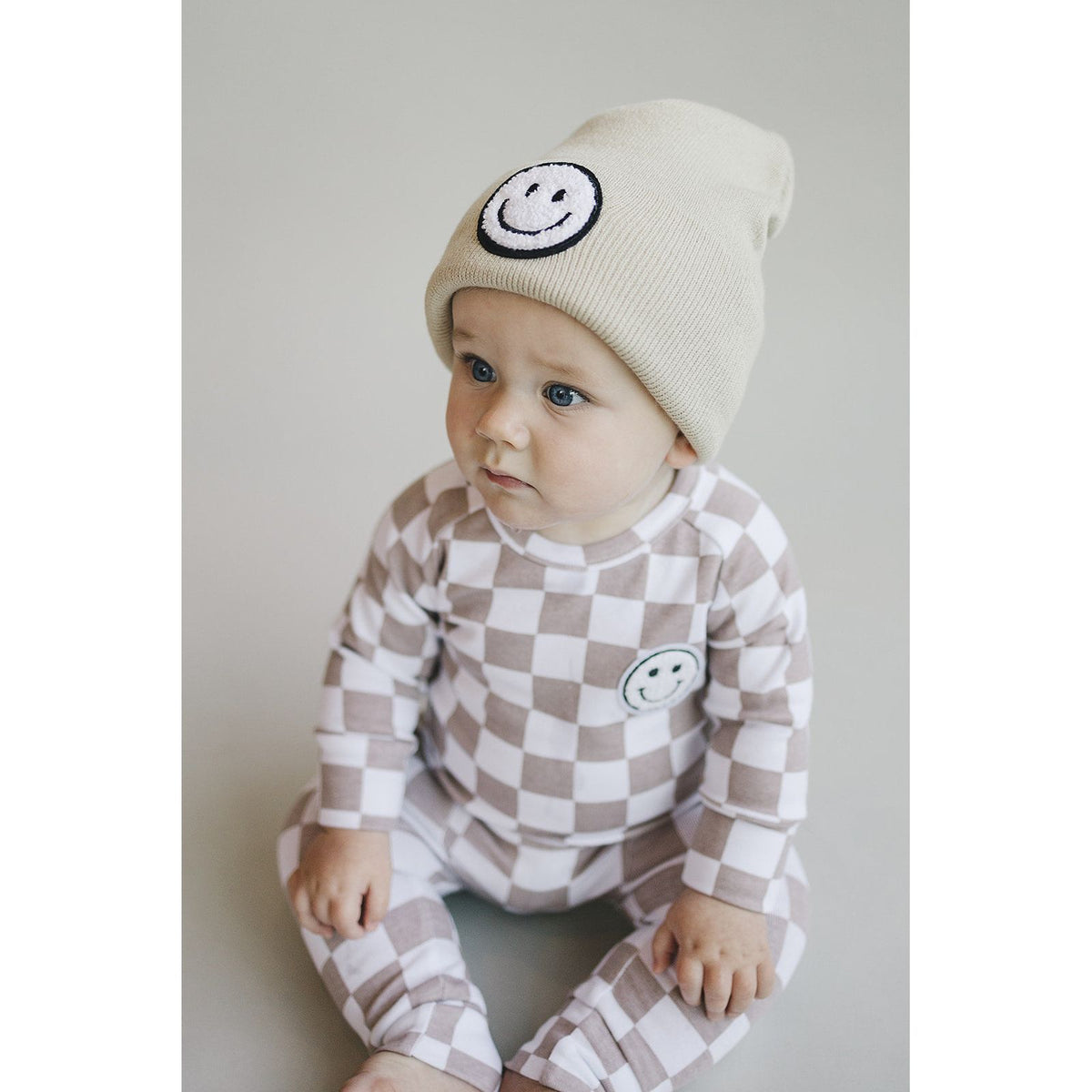 Checkered Smiley Lounge Set | Latte