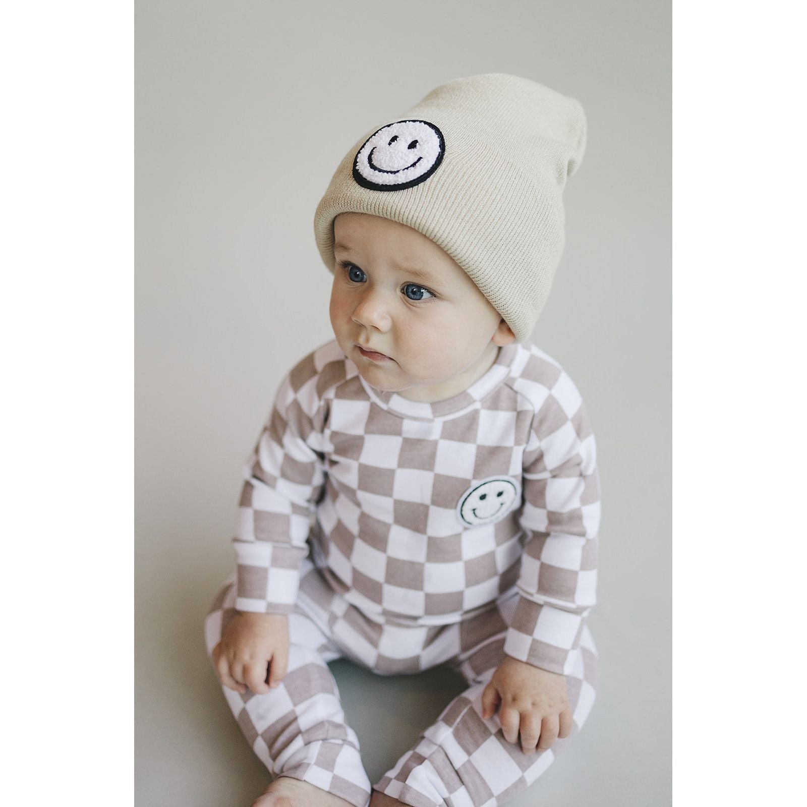 Checkered Smiley Lounge Set | Latte