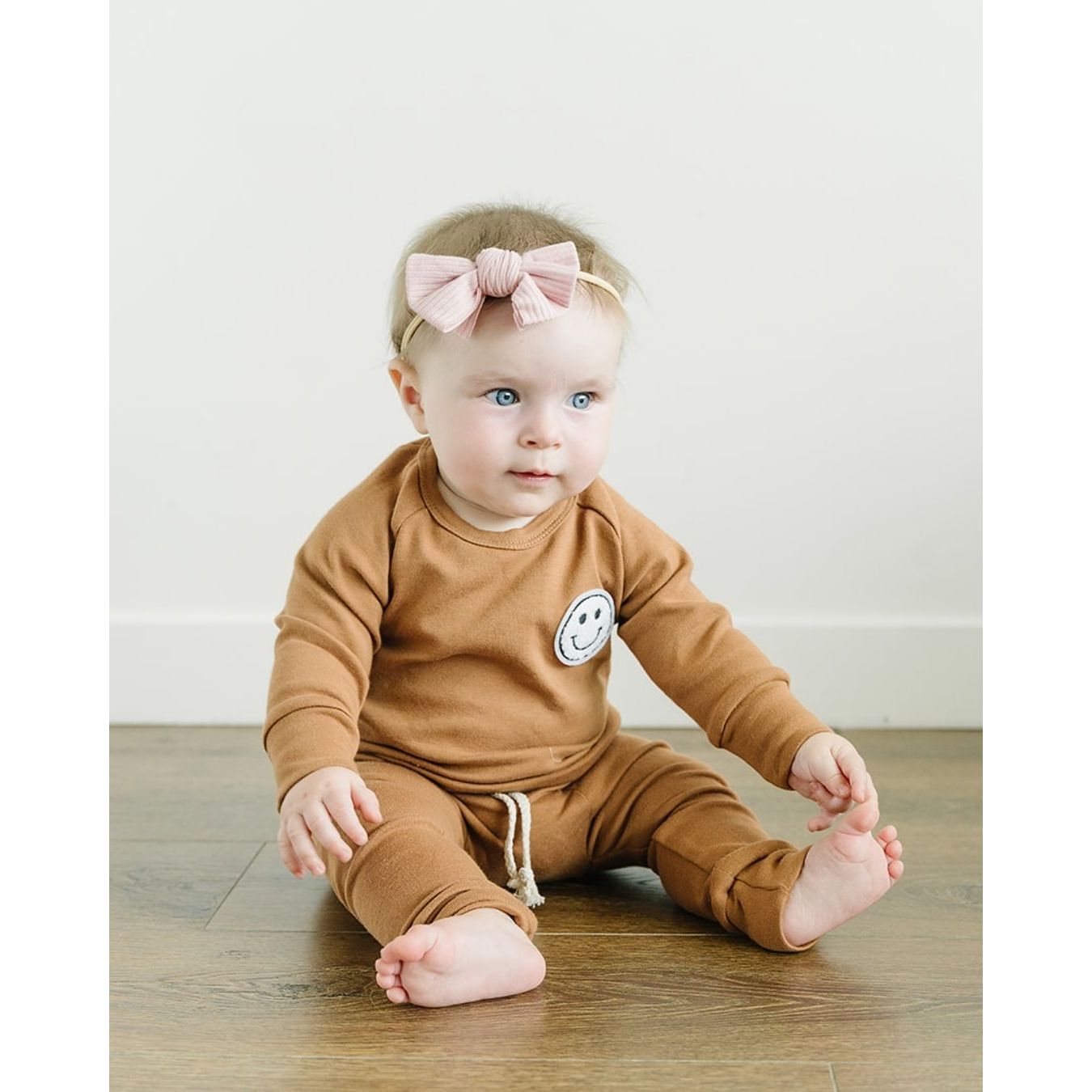 Lounge Set | Smiley Brown