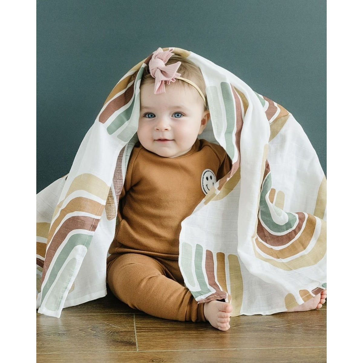 Lounge Set | Smiley Brown