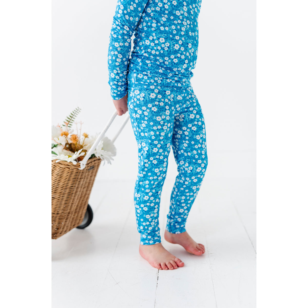 Blue Base Flowers Two Piece Long Set