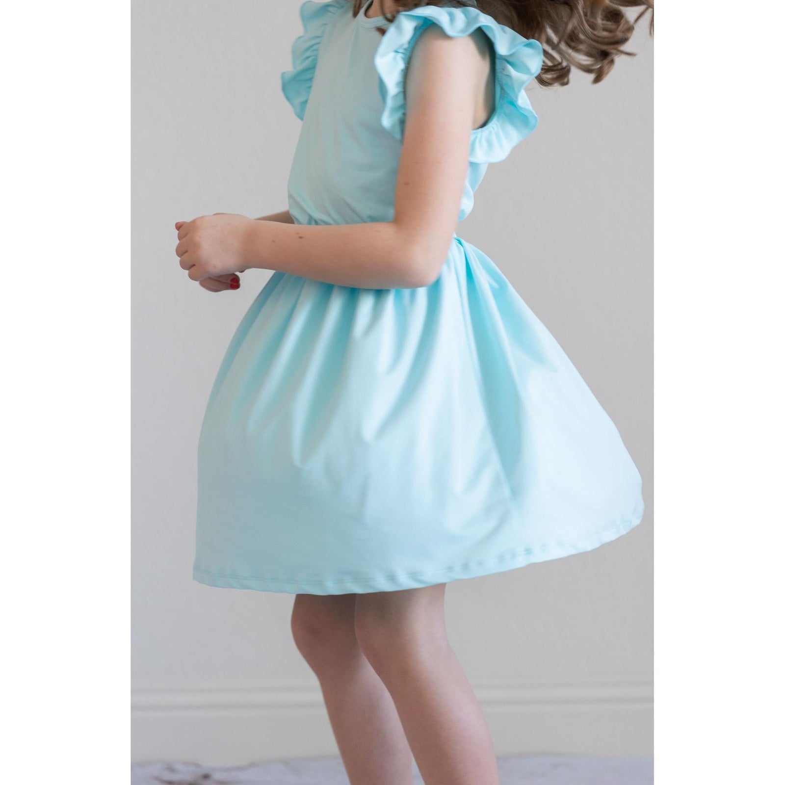 Aqua S/S Ruffle Tee