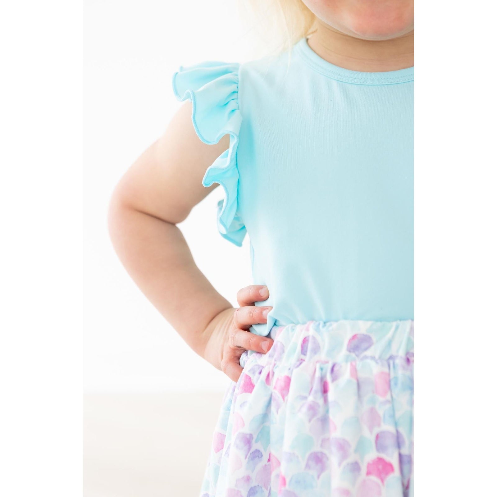 Aqua S/S Ruffle Tee