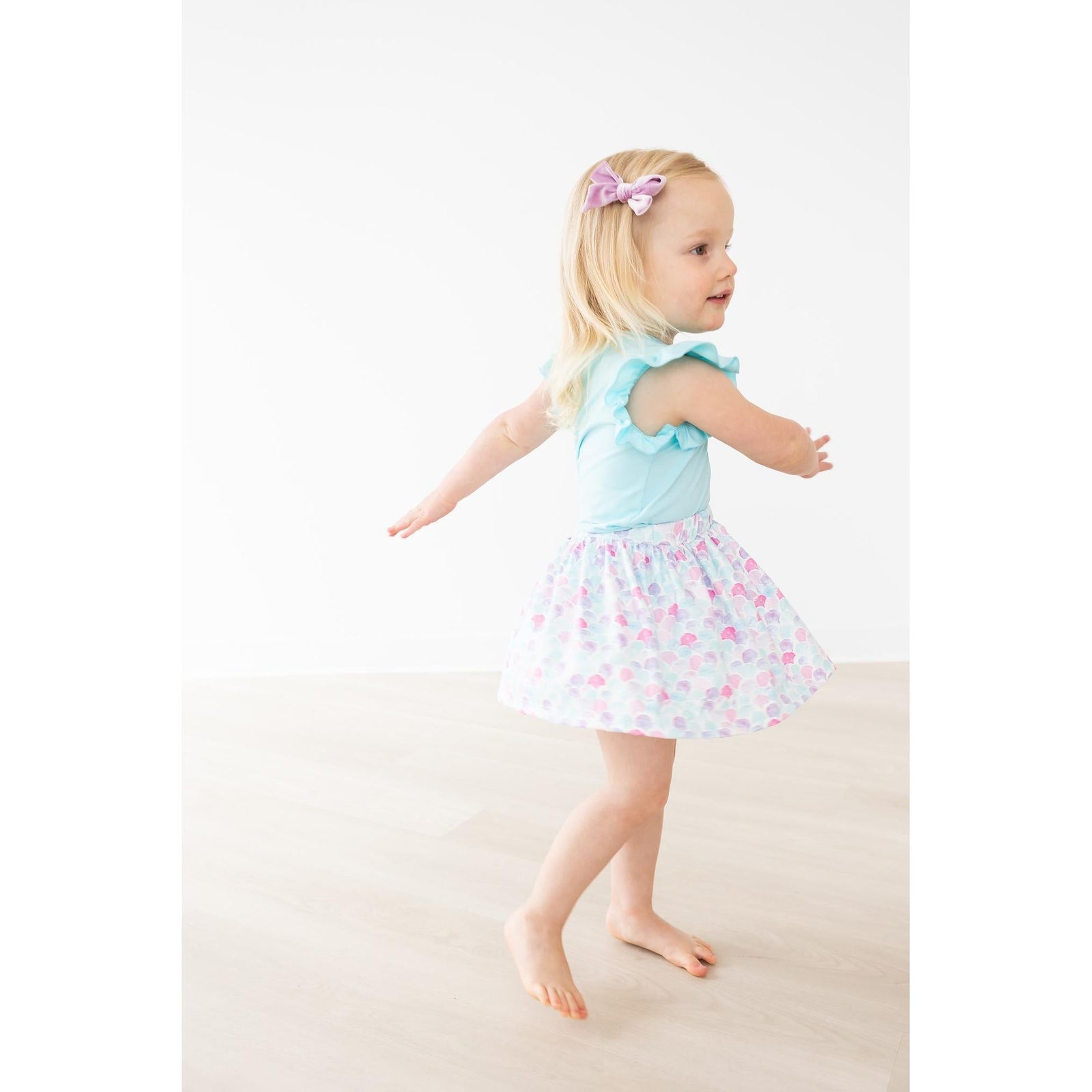 Aqua S/S Ruffle Tee