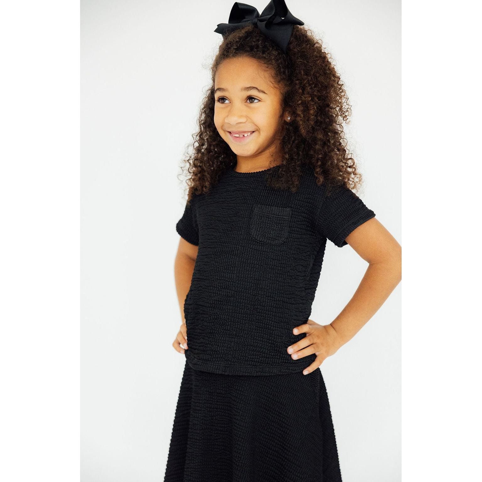 Black Scrunchy Pocket Tee