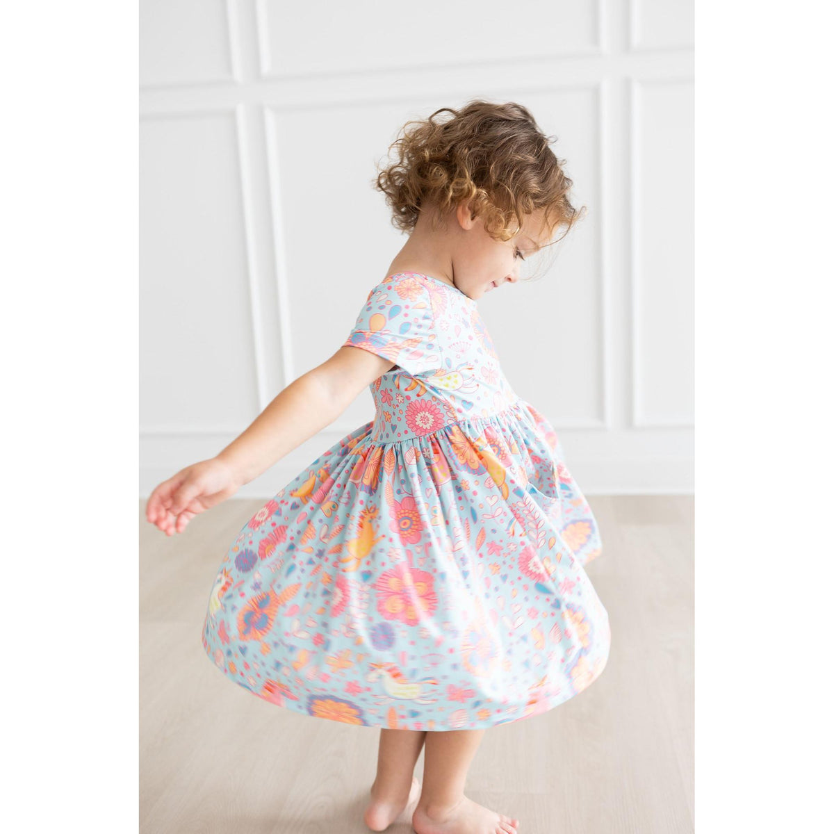 Blue Retro Unicorns S/S Pocket Twirl Dress